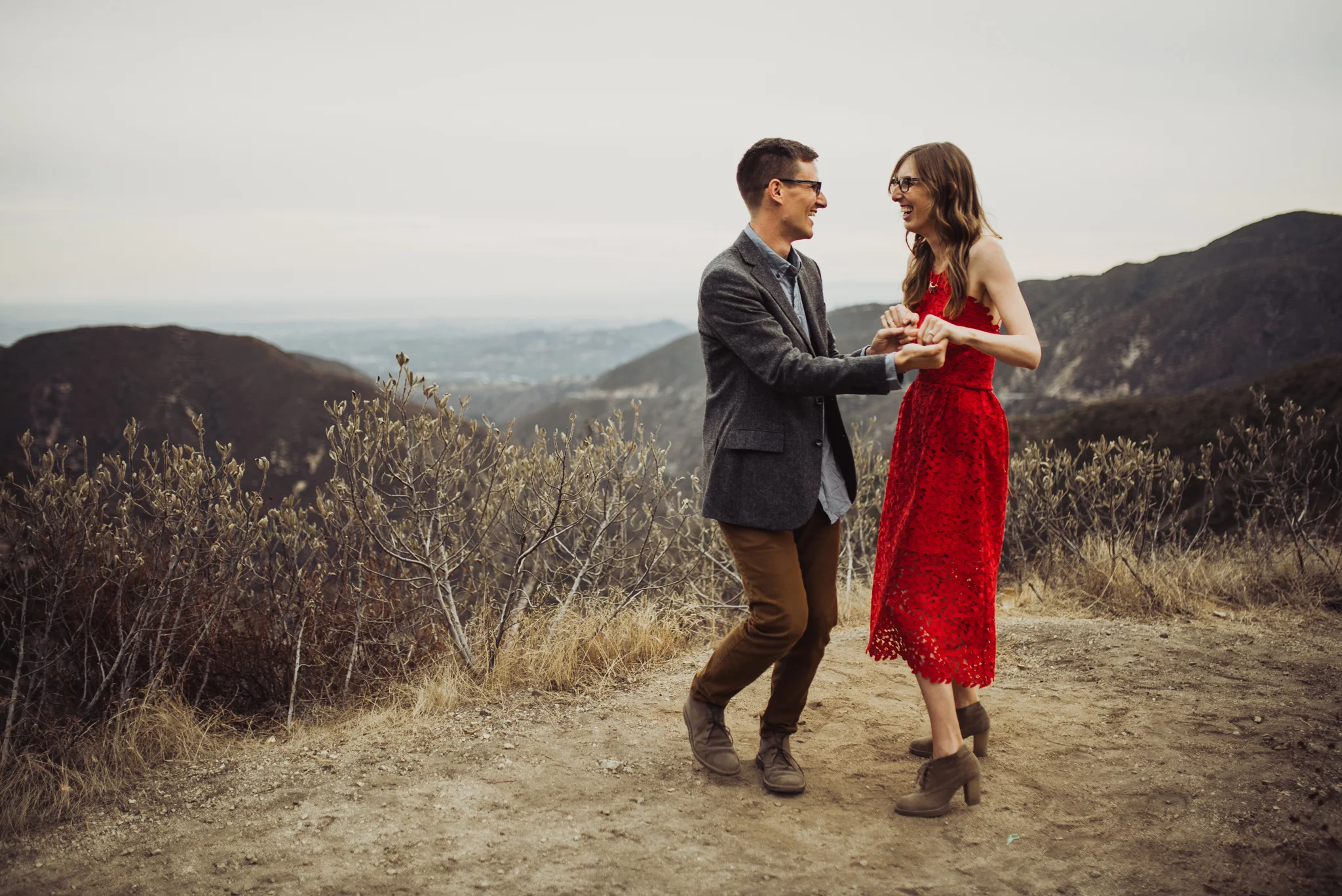 ©Isaiah + Taylor Photography - Los Angeles National Forest Engagement-0087.jpg