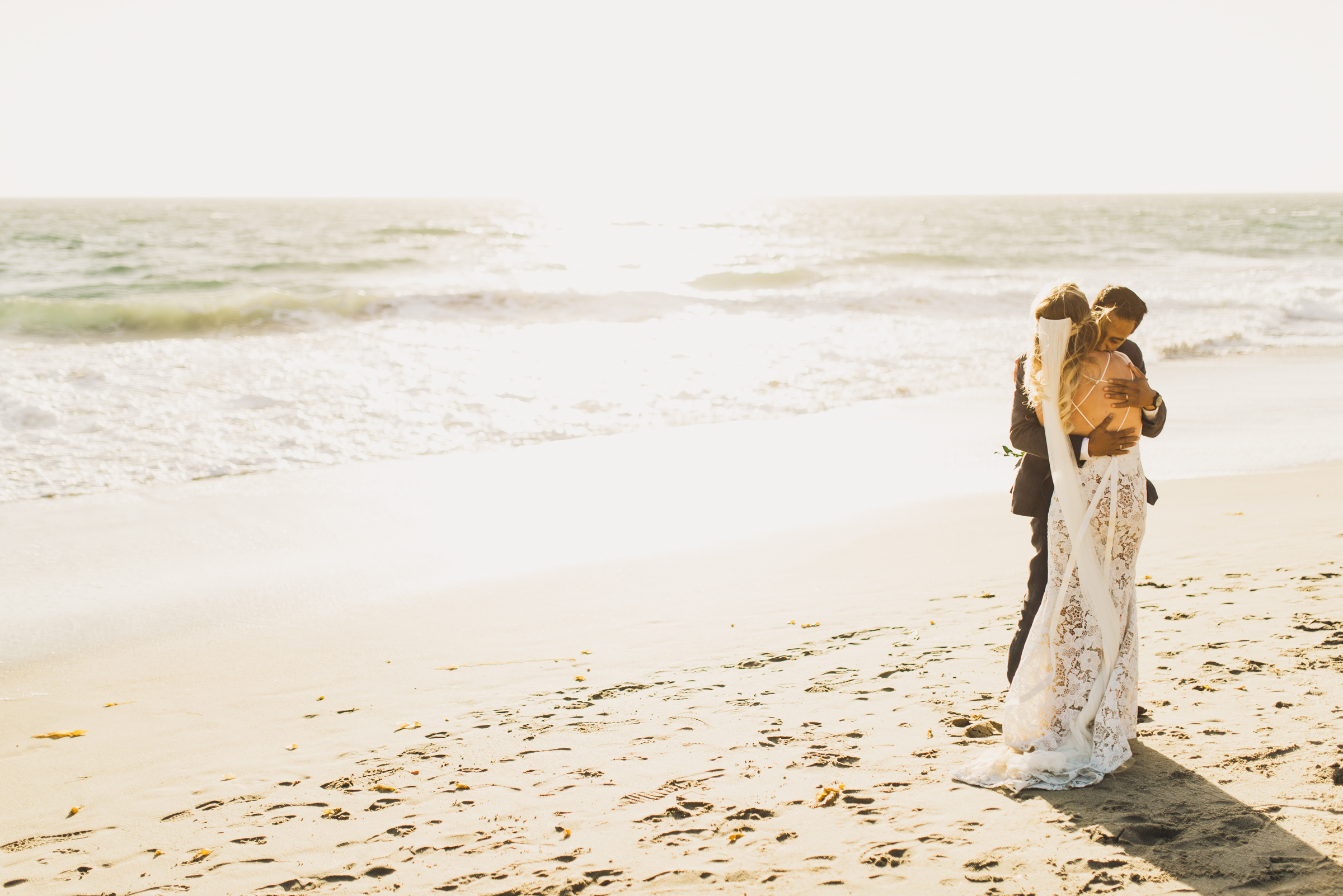 ©Isaiah + Taylor Photography - The Sunset Restaurant Wedding, Malibu Beach CA-0079.jpg