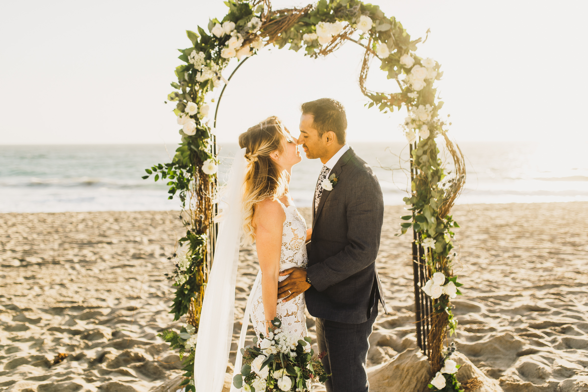 ©Isaiah + Taylor Photography - The Sunset Restaurant Wedding, Malibu Beach CA-0102.jpg