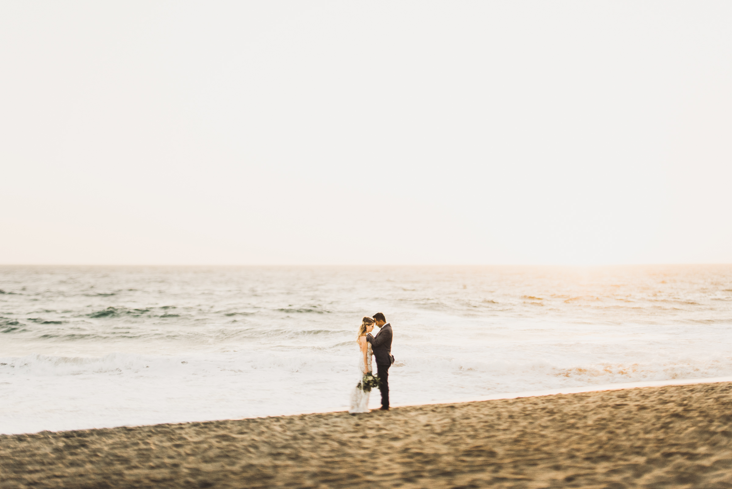 ©Isaiah + Taylor Photography - The Sunset Restaurant Wedding, Malibu Beach CA-0119.jpg