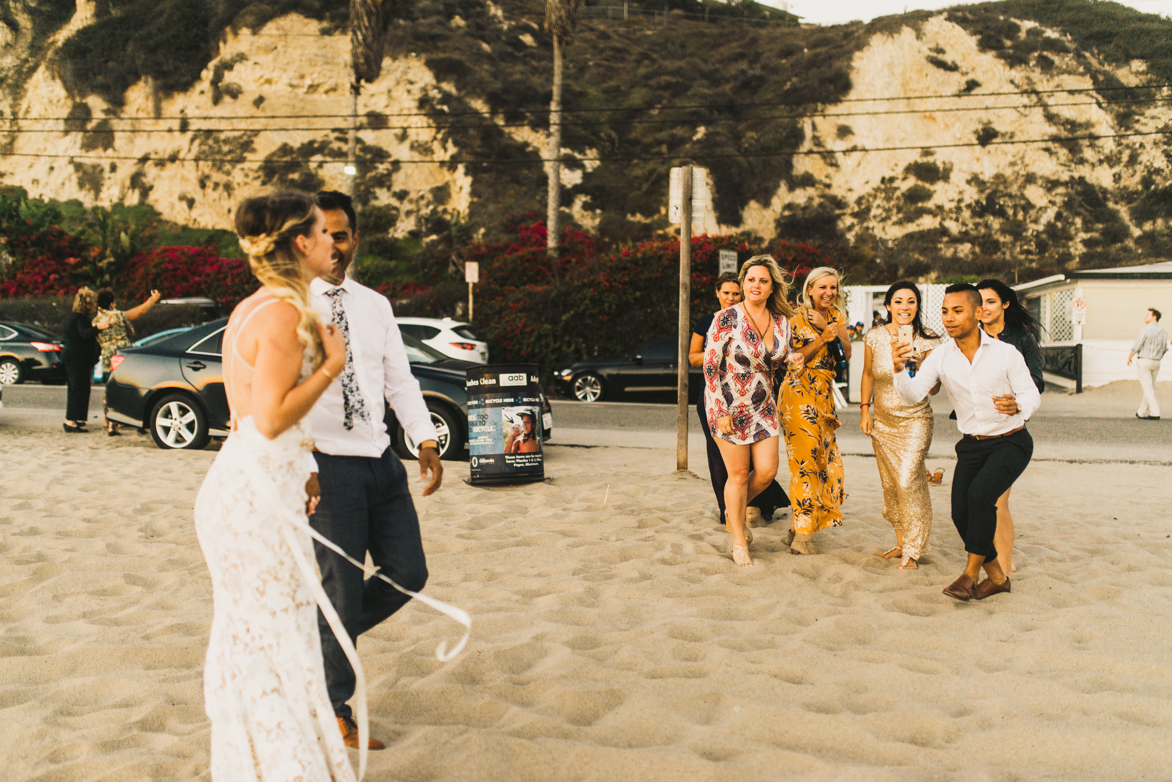 ©Isaiah + Taylor Photography - The Sunset Restaurant Wedding, Malibu Beach CA-0153.jpg