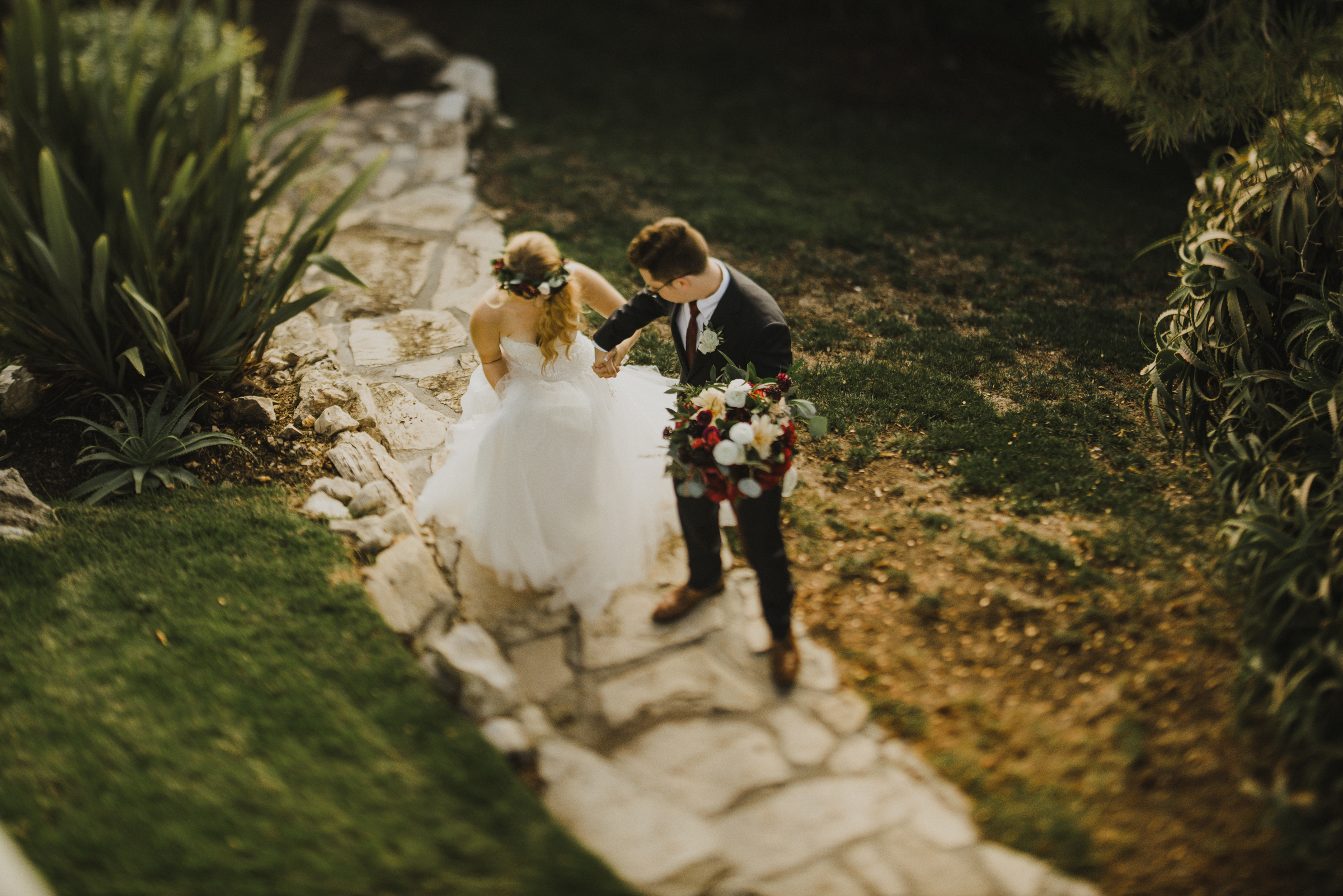 ©Isaiah + Taylor Photography - La Venta Inn Wedding, Palos Verdes Estates-35.jpg