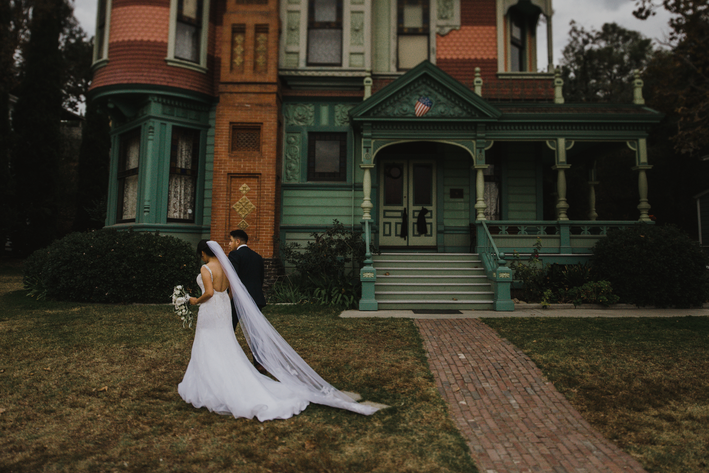 ©Isaiah-&-Taylor-Photography---Heritage-Square-Museum-Wedding,-Los-Angeles--21.jpg