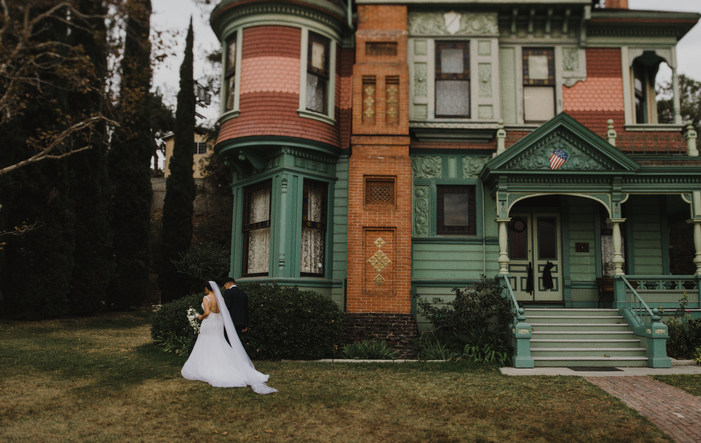 ©Isaiah-&-Taylor-Photography---Heritage-Square-Museum-Wedding,-Los-Angeles--22.jpg
