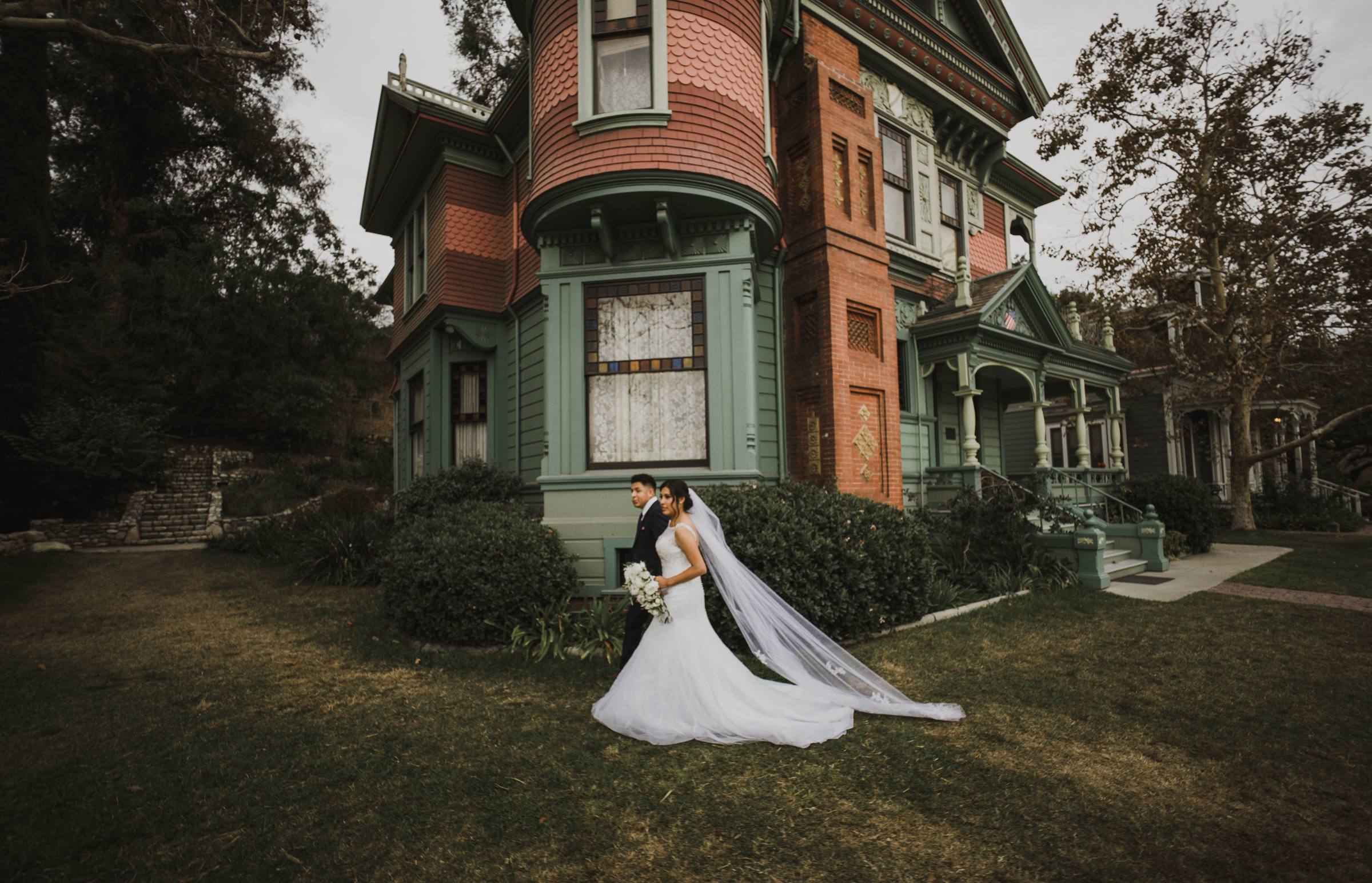 ©Isaiah-&-Taylor-Photography---Heritage-Square-Museum-Wedding,-Los-Angeles--23.jpg