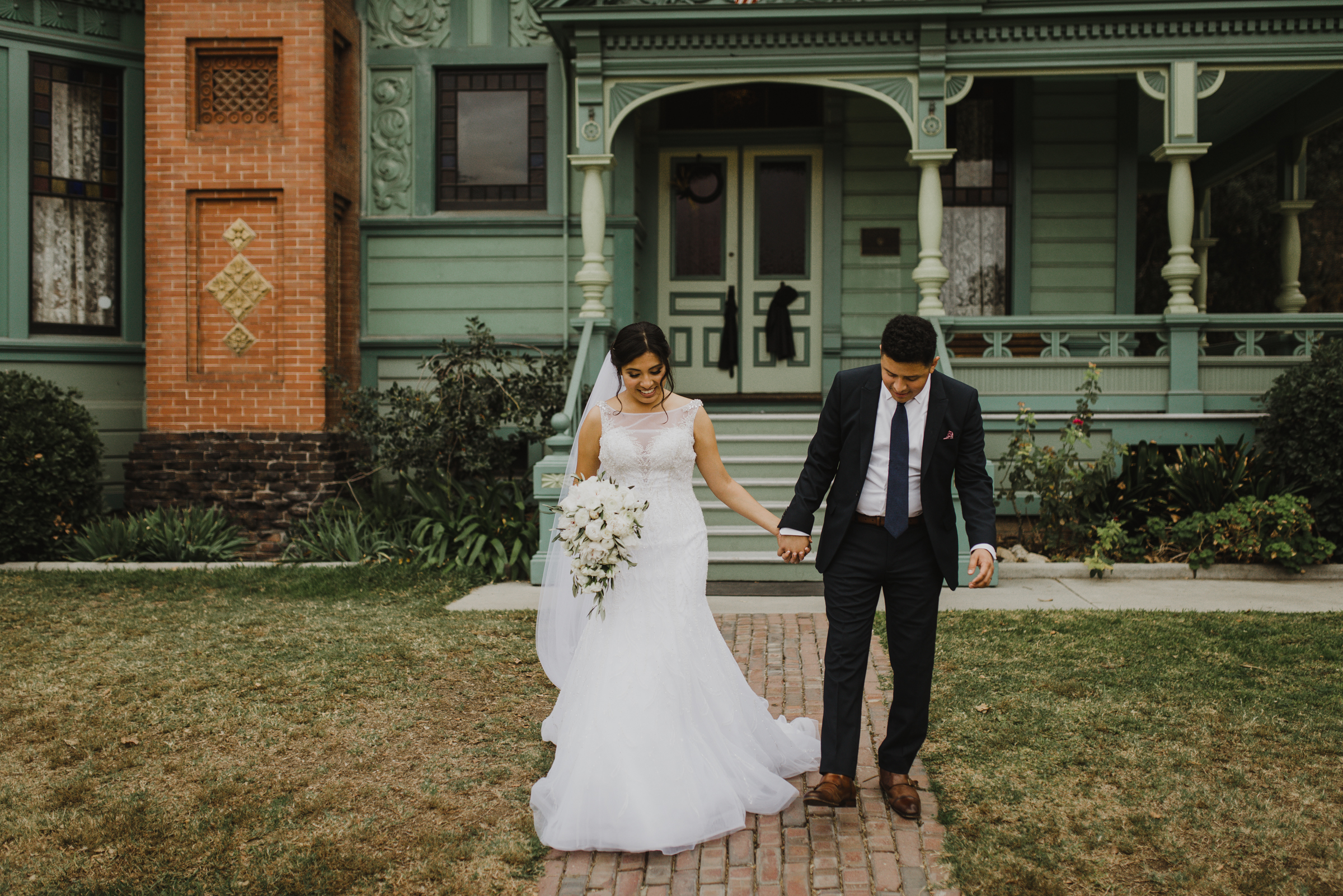 ©Isaiah-&-Taylor-Photography---Heritage-Square-Museum-Wedding,-Los-Angeles--49.jpg