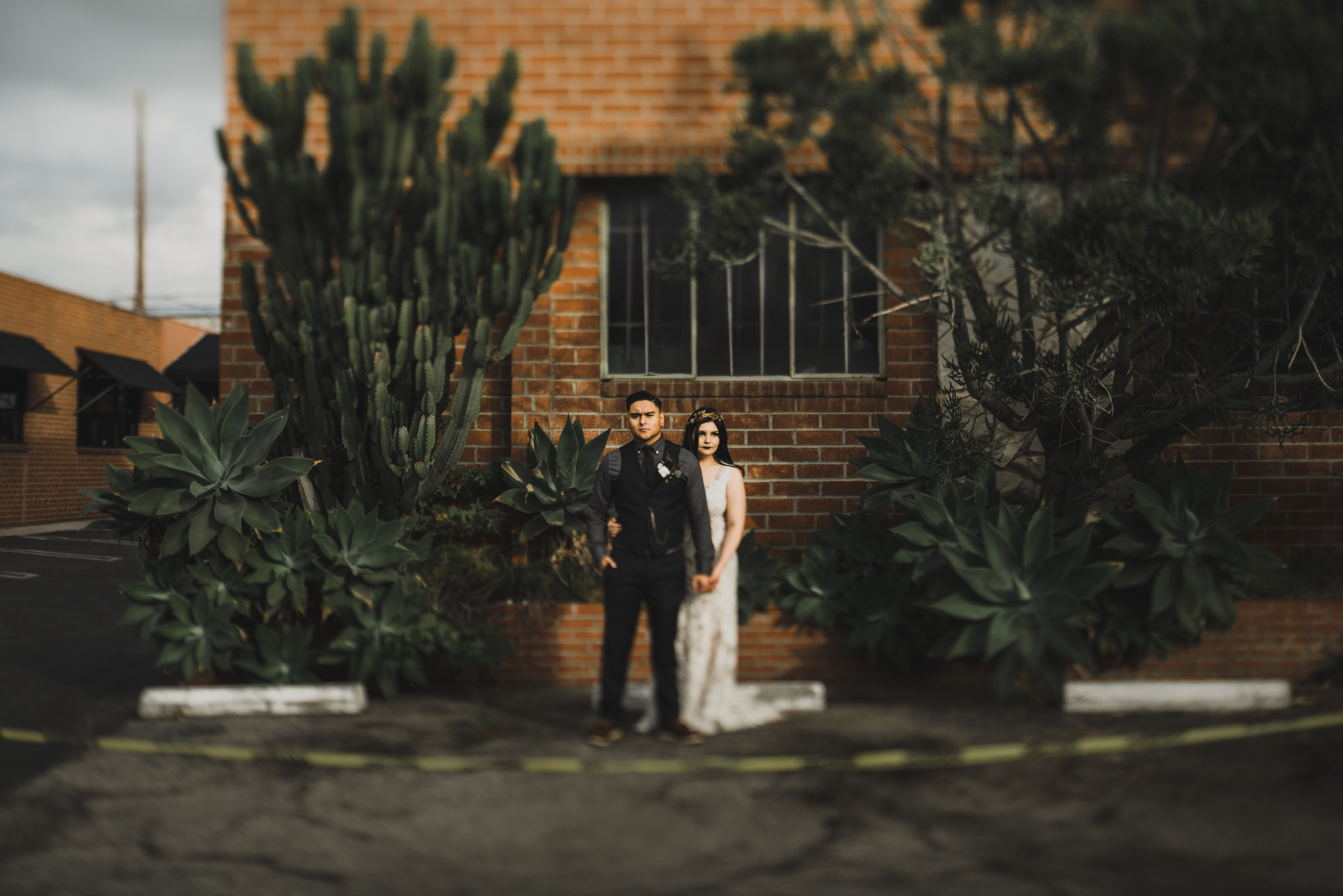 ©Isaiah + Taylor Photography - Smoky Hollow Studios Wedding, El Segundo, Los Angeles Wedding Photographer-86.jpg