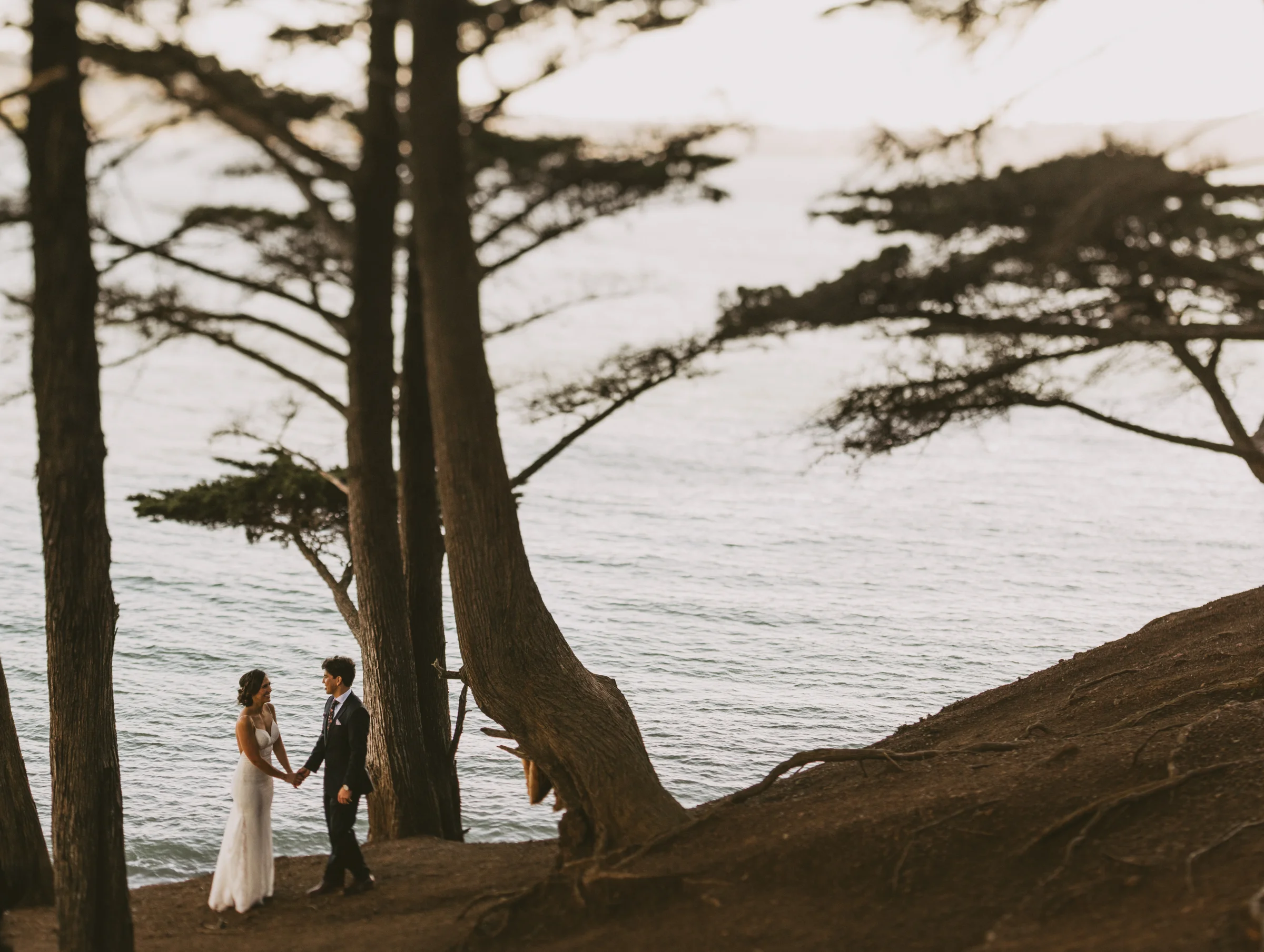 ©Isaiah + Taylor Photography - San Fransisco Elopement, Golden Gate Bridge-38.jpg