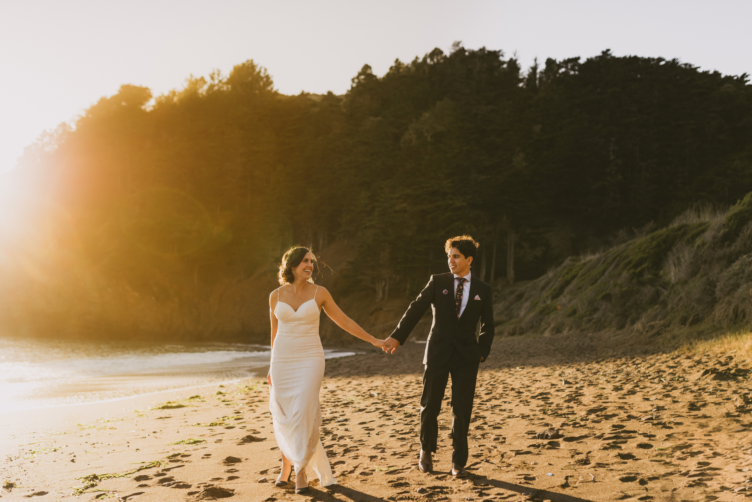 ©Isaiah + Taylor Photography - San Fransisco Elopement, Golden Gate Bridge-48.jpg