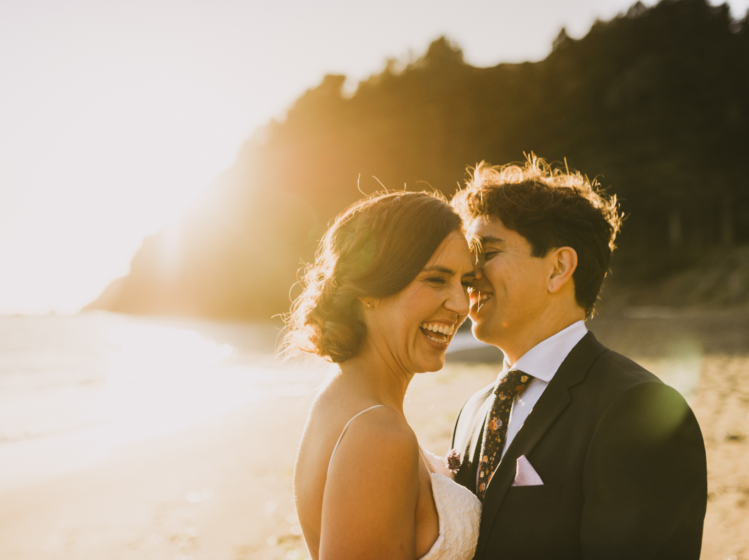 ©Isaiah + Taylor Photography - San Fransisco Elopement, Golden Gate Bridge-51.jpg