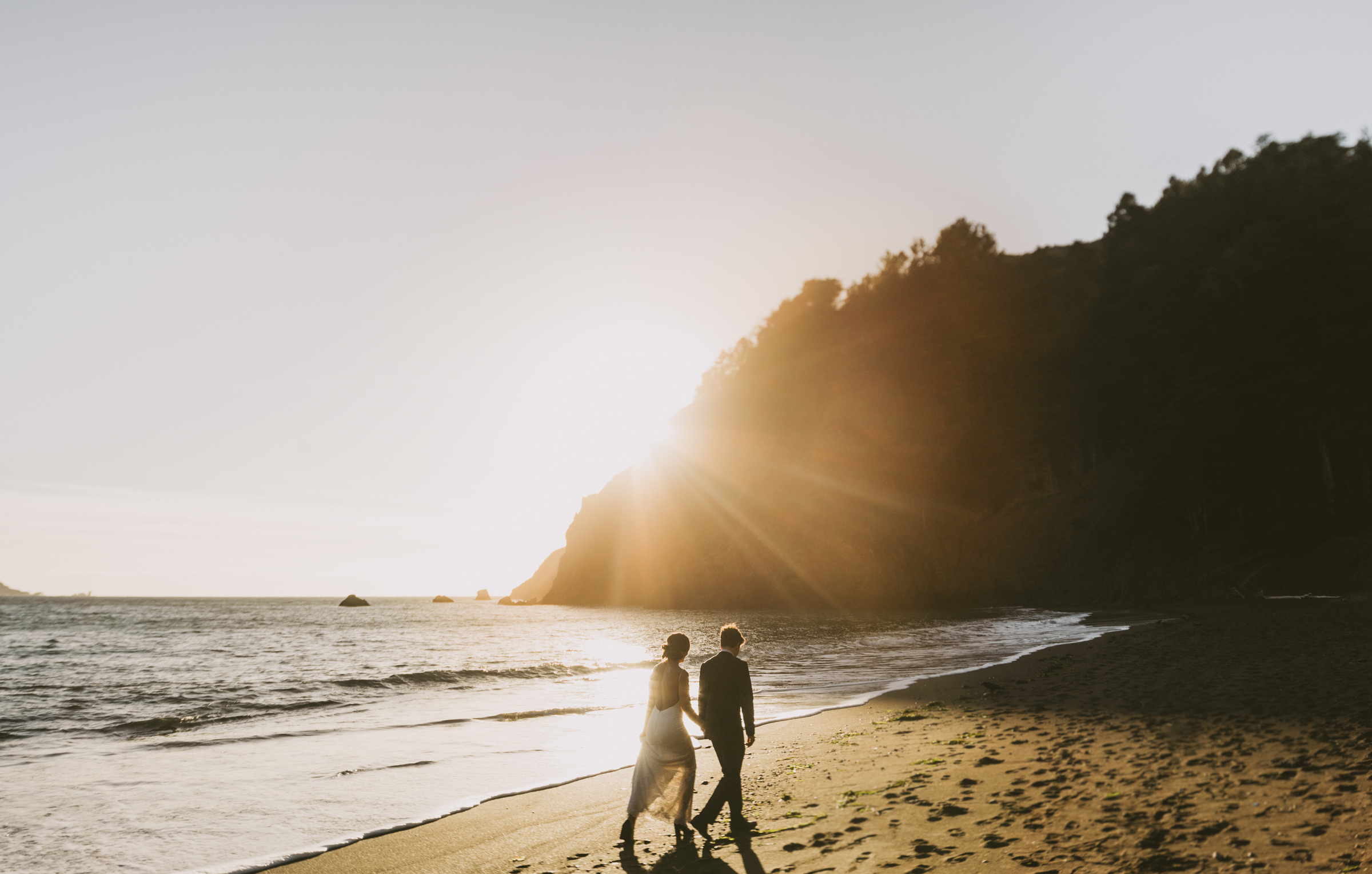 ©Isaiah + Taylor Photography - San Fransisco Elopement, Golden Gate Bridge-54.jpg