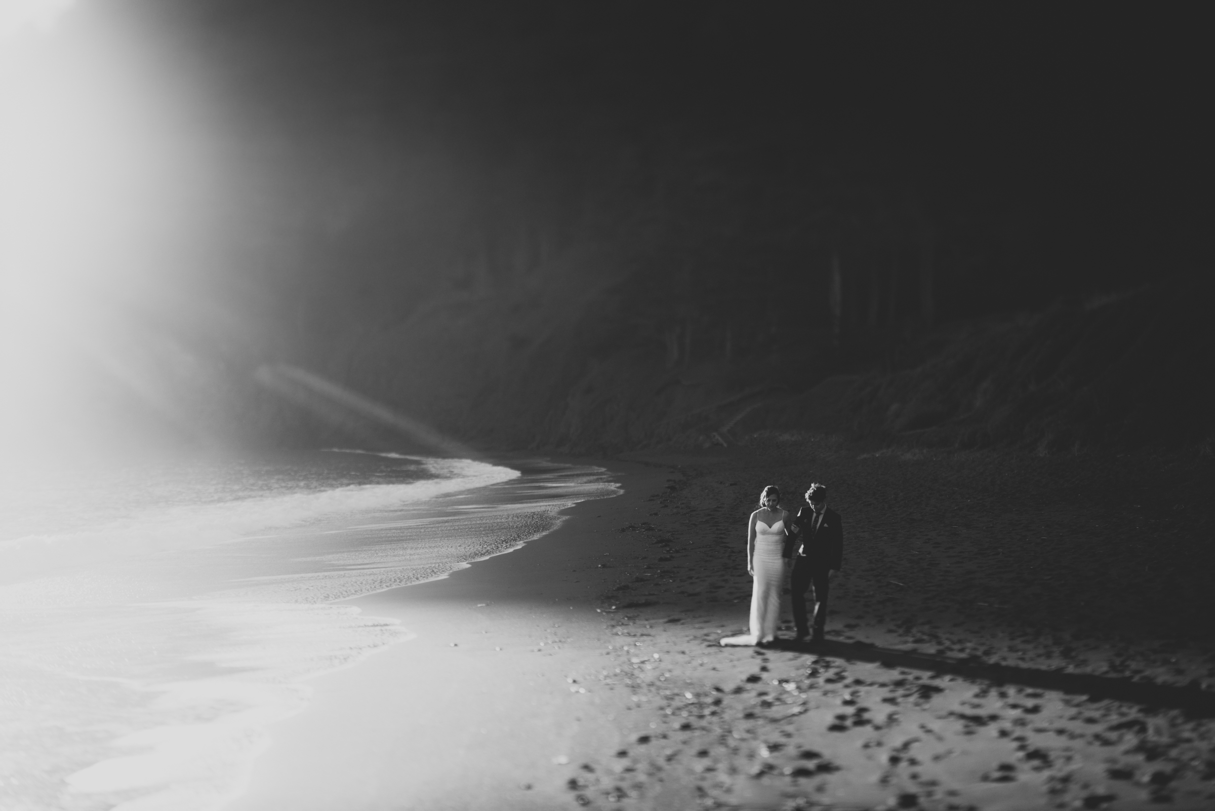 ©Isaiah + Taylor Photography - San Fransisco Elopement, Golden Gate Bridge-56.jpg