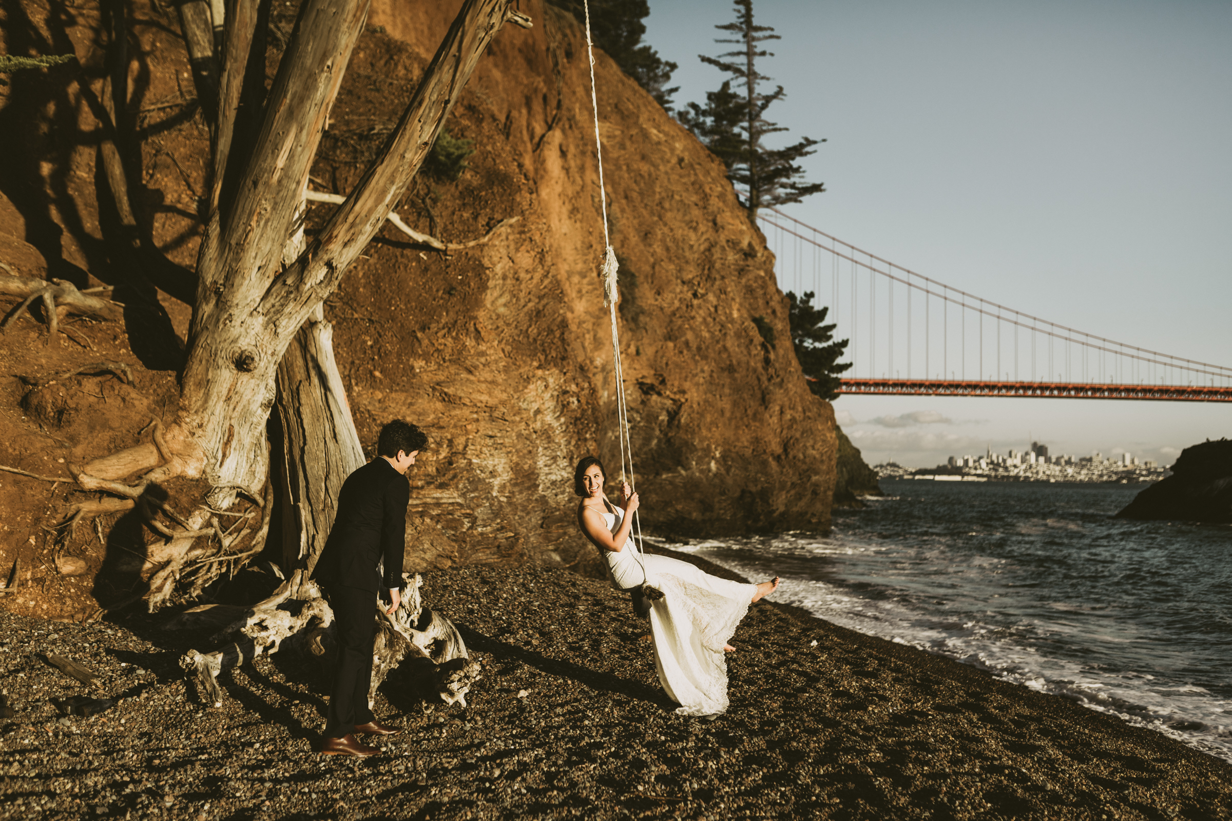 ©Isaiah + Taylor Photography - San Fransisco Elopement, Golden Gate Bridge-71.jpg