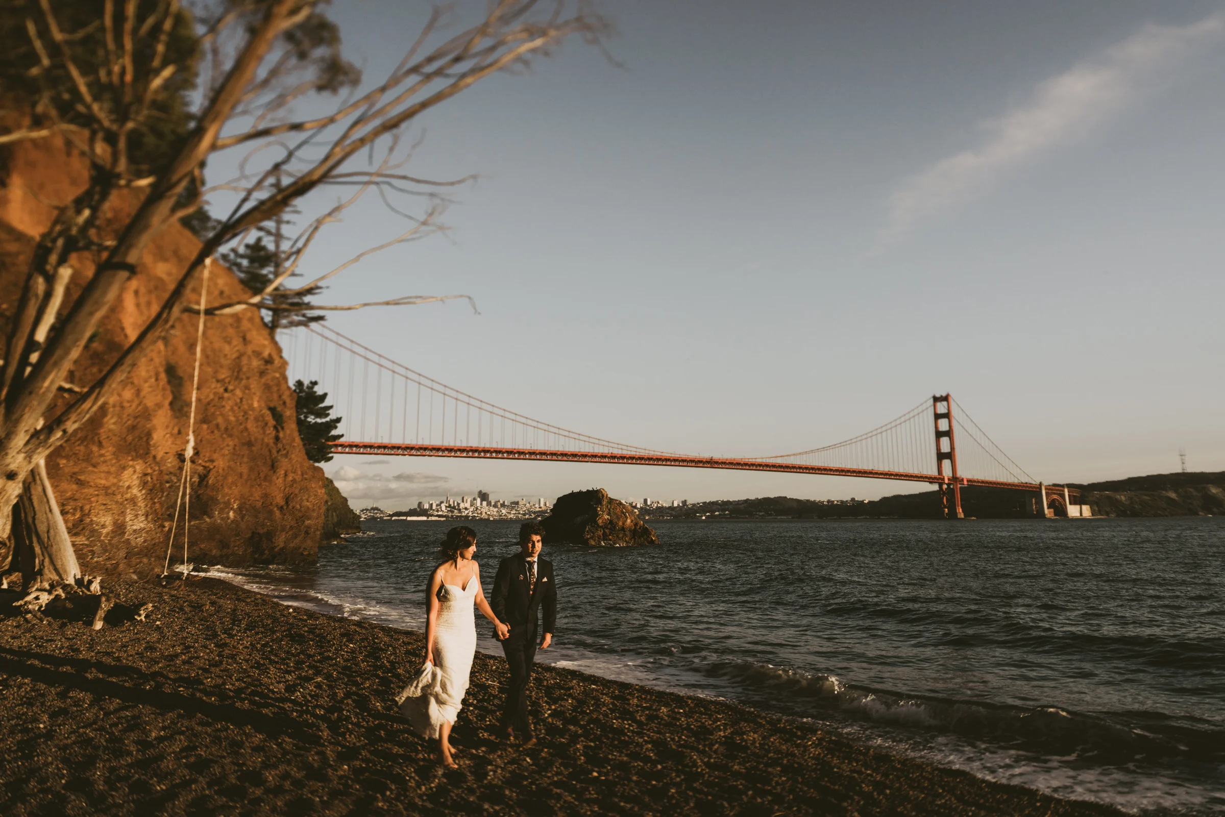 ©Isaiah + Taylor Photography - San Fransisco Elopement, Golden Gate Bridge-78.jpg