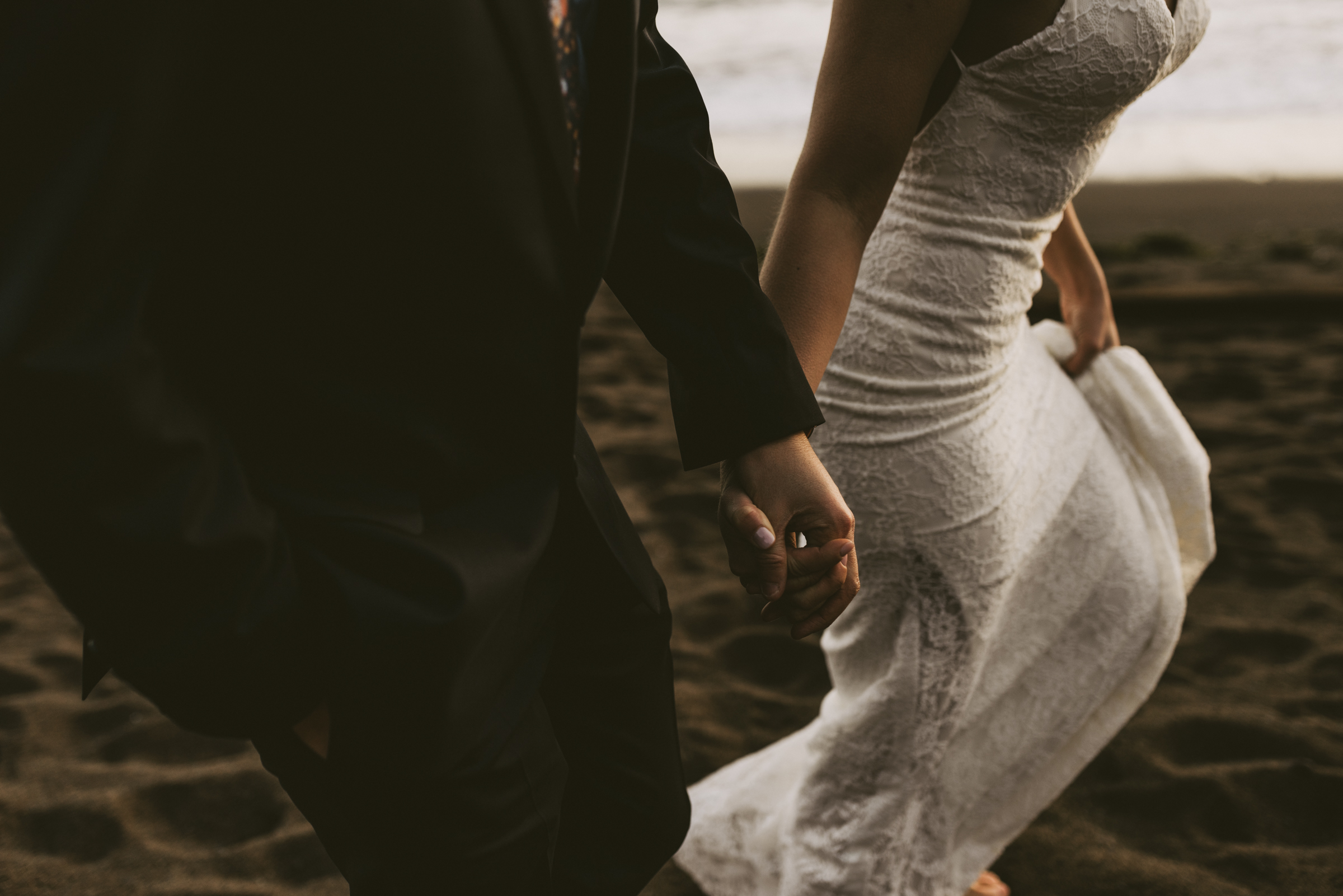 ©Isaiah + Taylor Photography - San Fransisco Elopement, Golden Gate Bridge-92.jpg