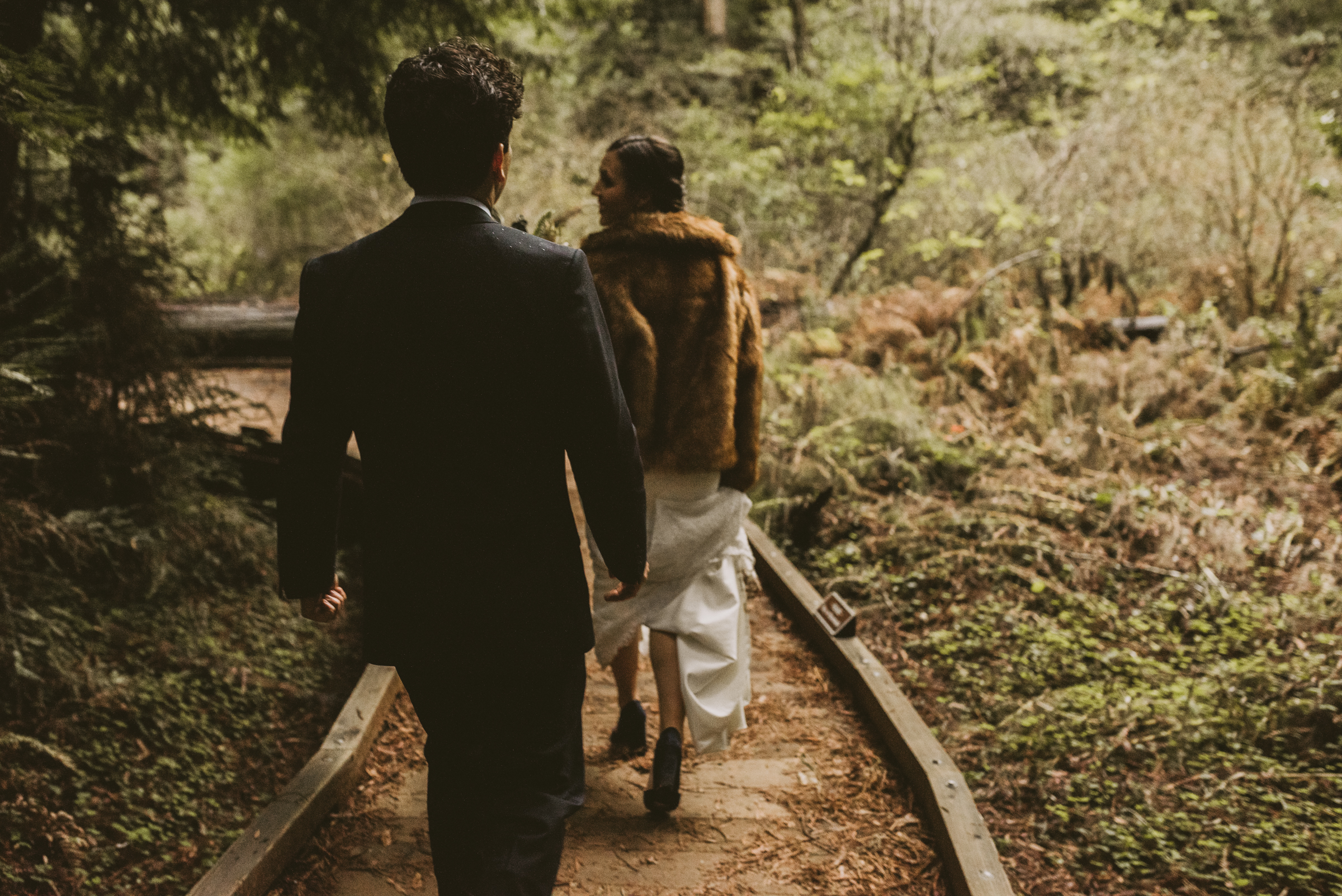 ©Isaiah + Taylor Photography - San Fransisco Elopement, Muir Woods-38.jpg