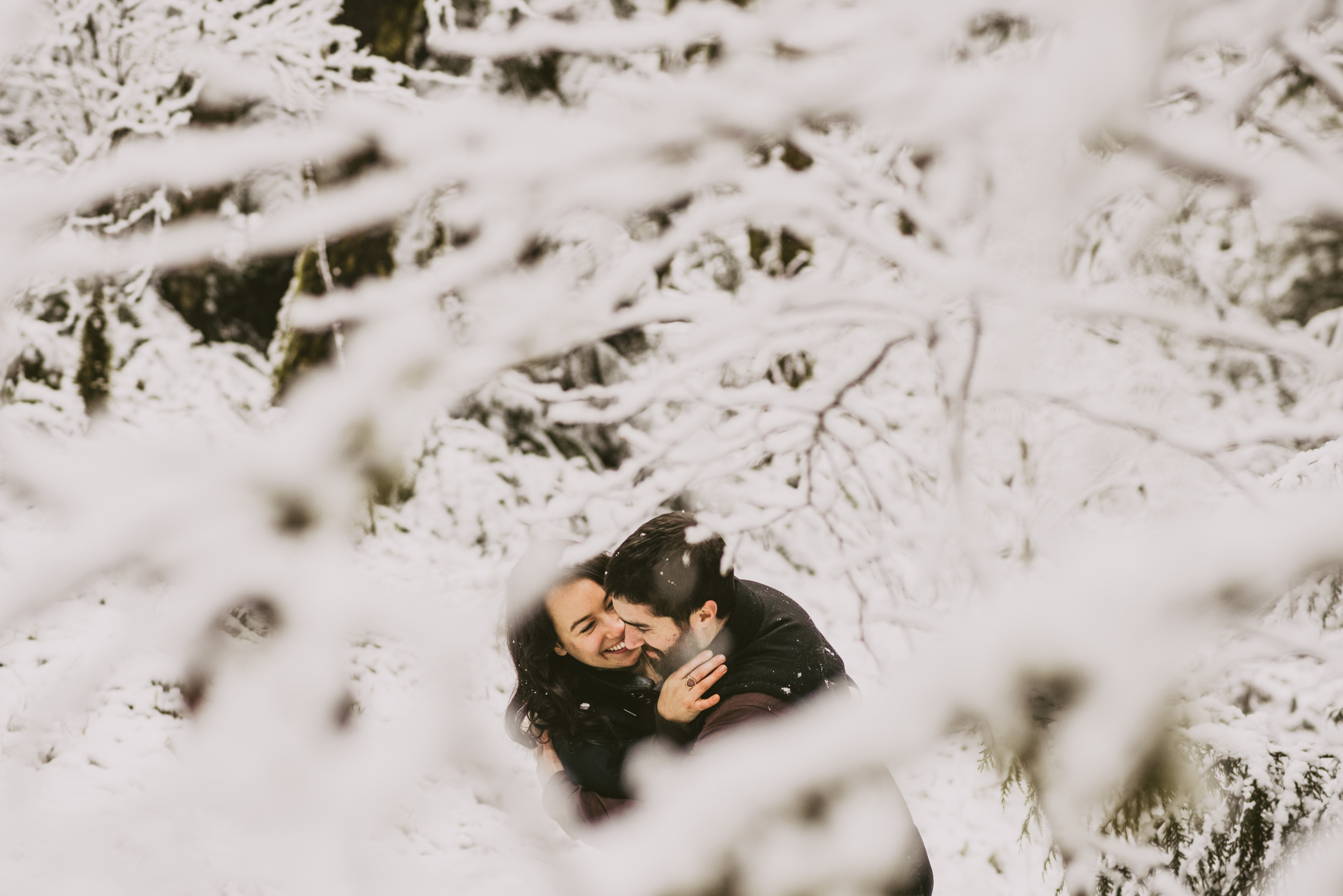 © Isaiah + Taylor Photography - Portland, Oregon Winter Forest Cabin Engagement-20.jpg