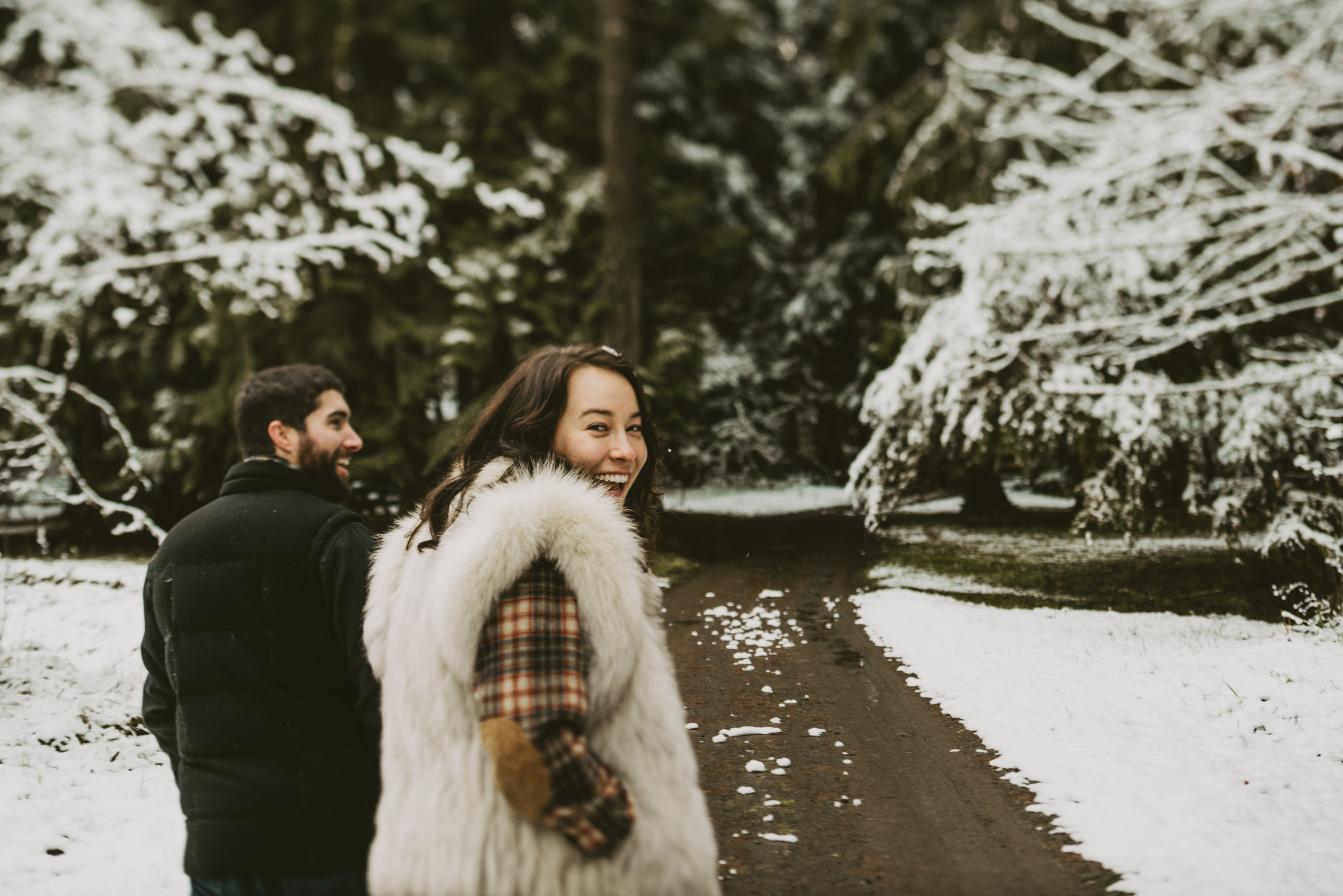 © Isaiah + Taylor Photography - Portland, Oregon Winter Forest Cabin Engagement-45.jpg