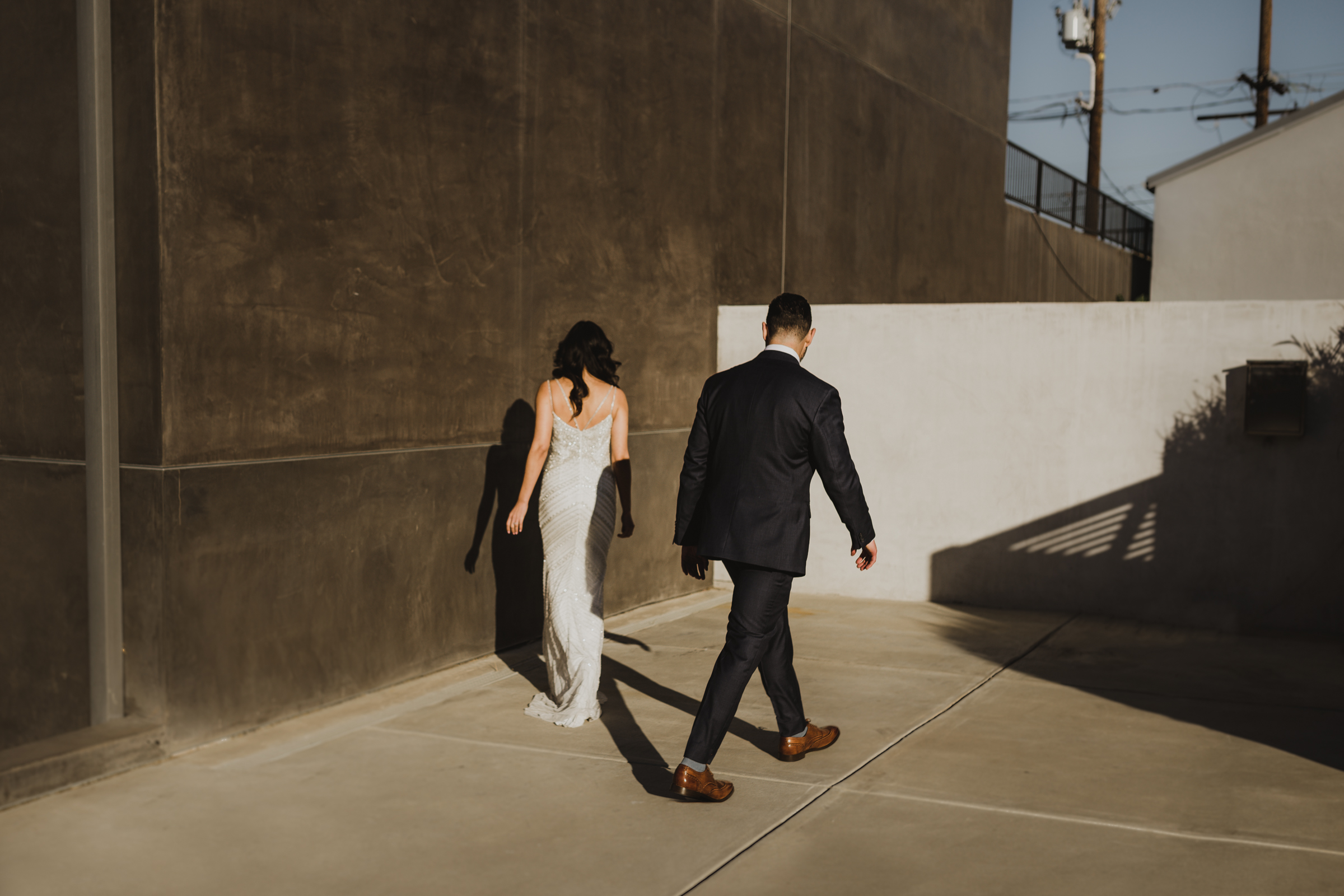 ©Isaiah + Taylor Photography - Big Door Studios Wedding, El Segundo, Los Angeles Wedding Photographer-40.jpg