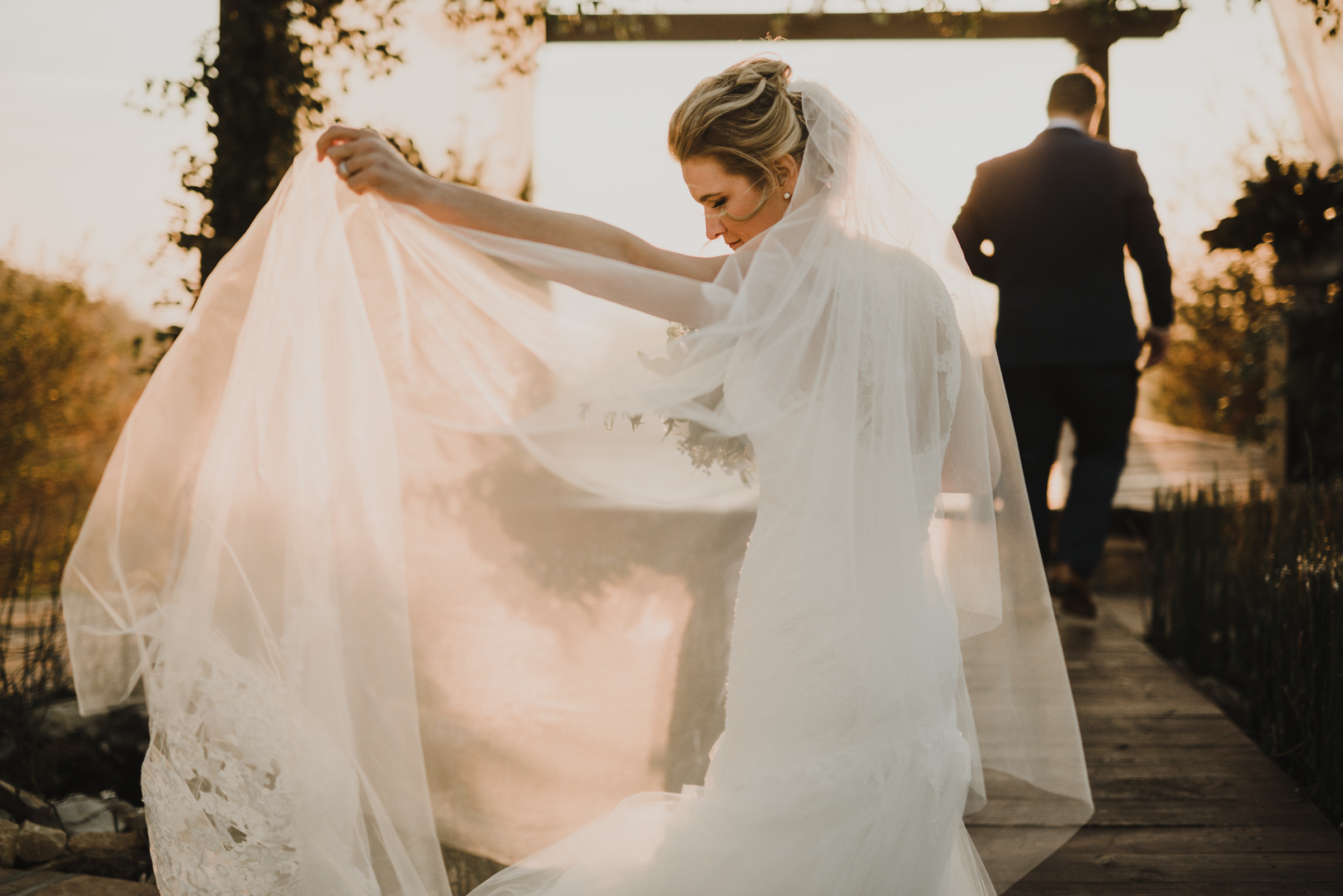 ©Isaiah + Taylor Photography - Serendipity Gardens Wedding, Oak Glen, San Bernarndino Wedding Photographer-41.jpg