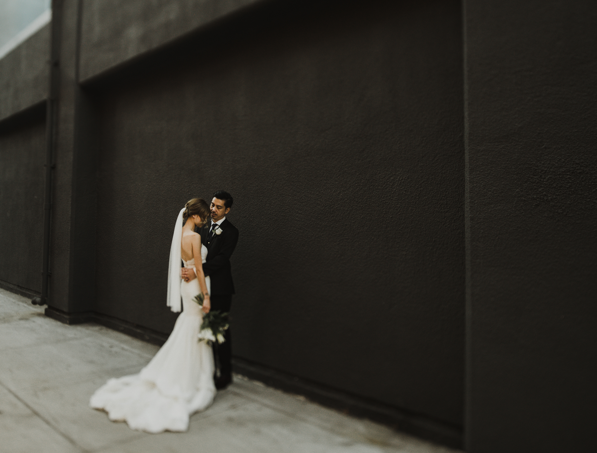 ©Isaiah + Taylor Photography - The Estate On Second Wedding, Santa Ana - Orange County Wedding Photographer-92.jpg