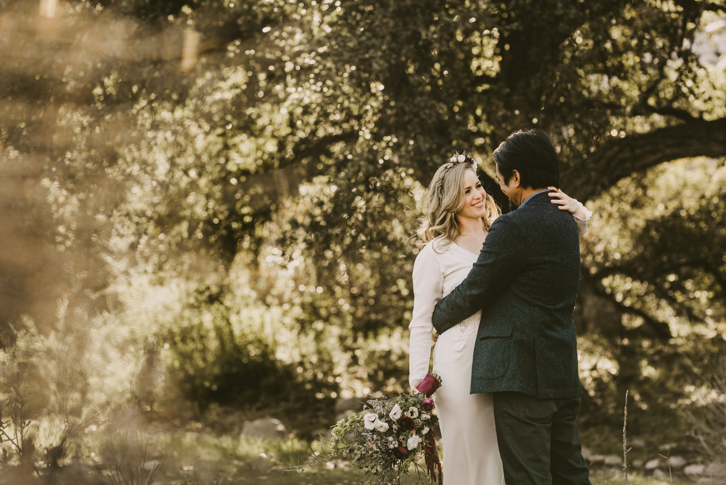 ©Isaiah + Taylor Photography - Intimate Elopement, Eaton Canyon, Los Angeles Wedding Photographer-11.jpg