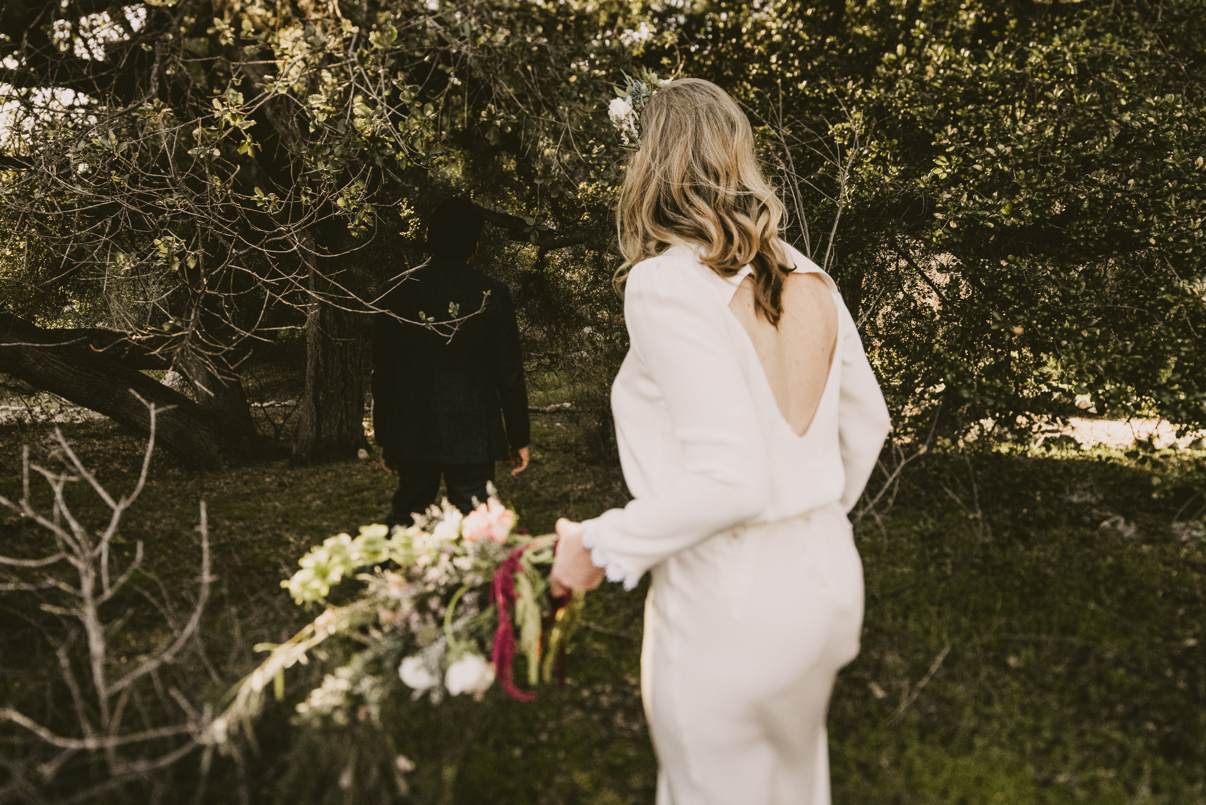 ©Isaiah + Taylor Photography - Intimate Elopement, Eaton Canyon, Los Angeles Wedding Photographer-25.jpg