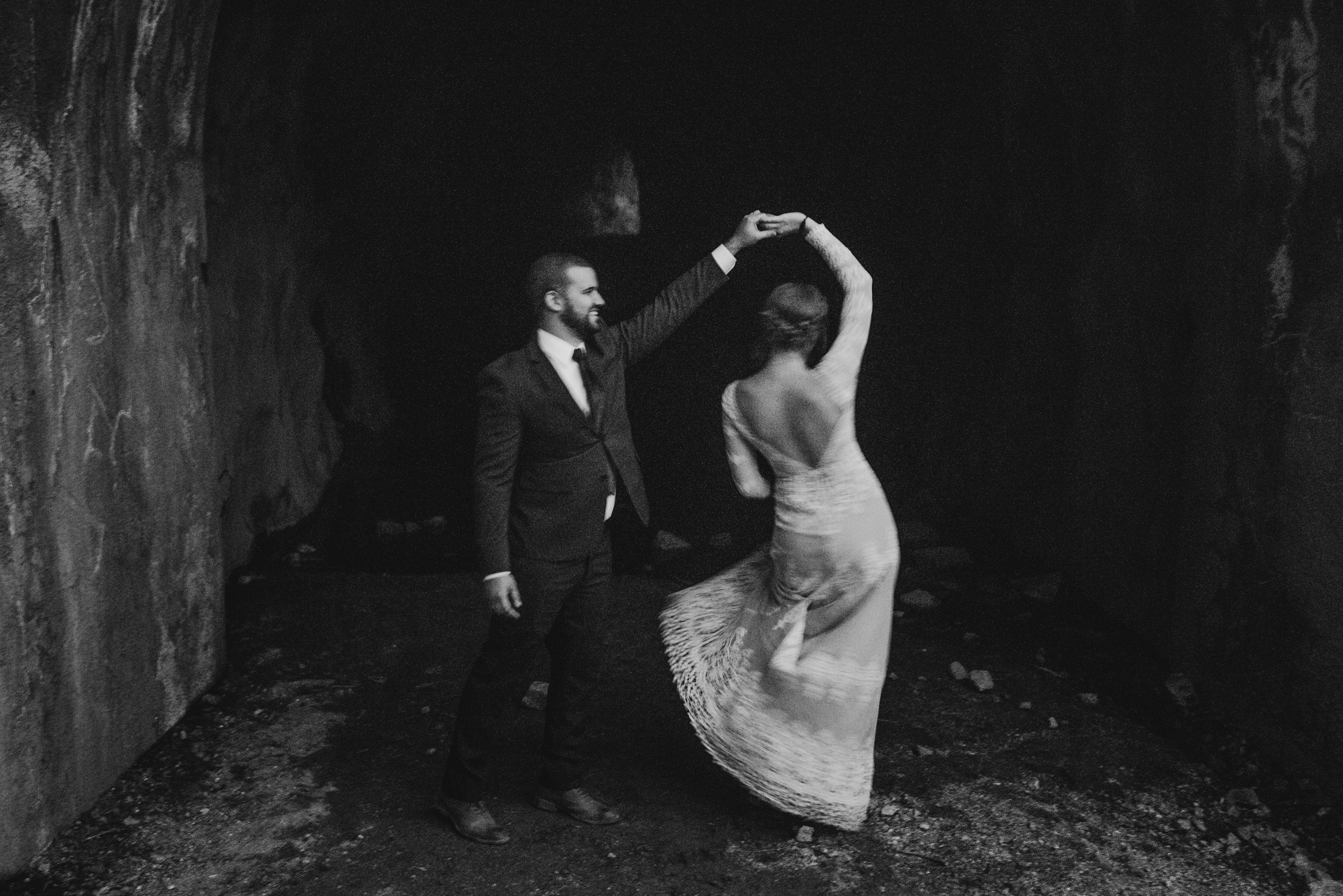 ©Isaiah + Taylor Photography - Los Angeles Wedding Photographers - Los Angeles Forest Wedding -103.jpg