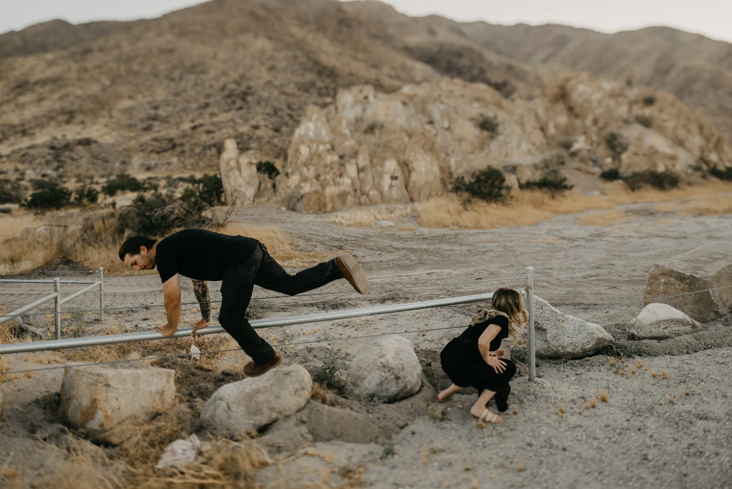 © Isaiah + Taylor Photography - Palm Springs Wedding Photographer - Laid Back Engagement-040.jpg