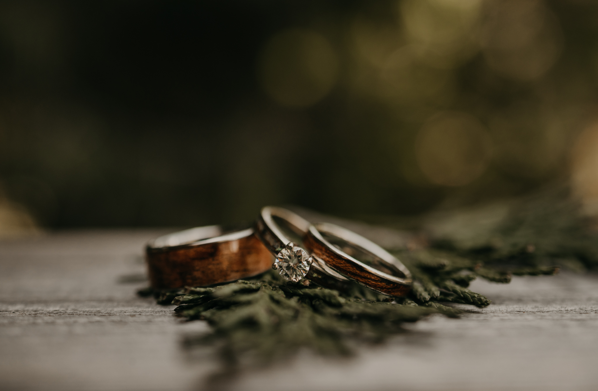 © Isaiah + Taylor Photography - Evergreen Lodge Destination Yoesmite Wedding - Los Angeles Wedding Photographer-004.jpg