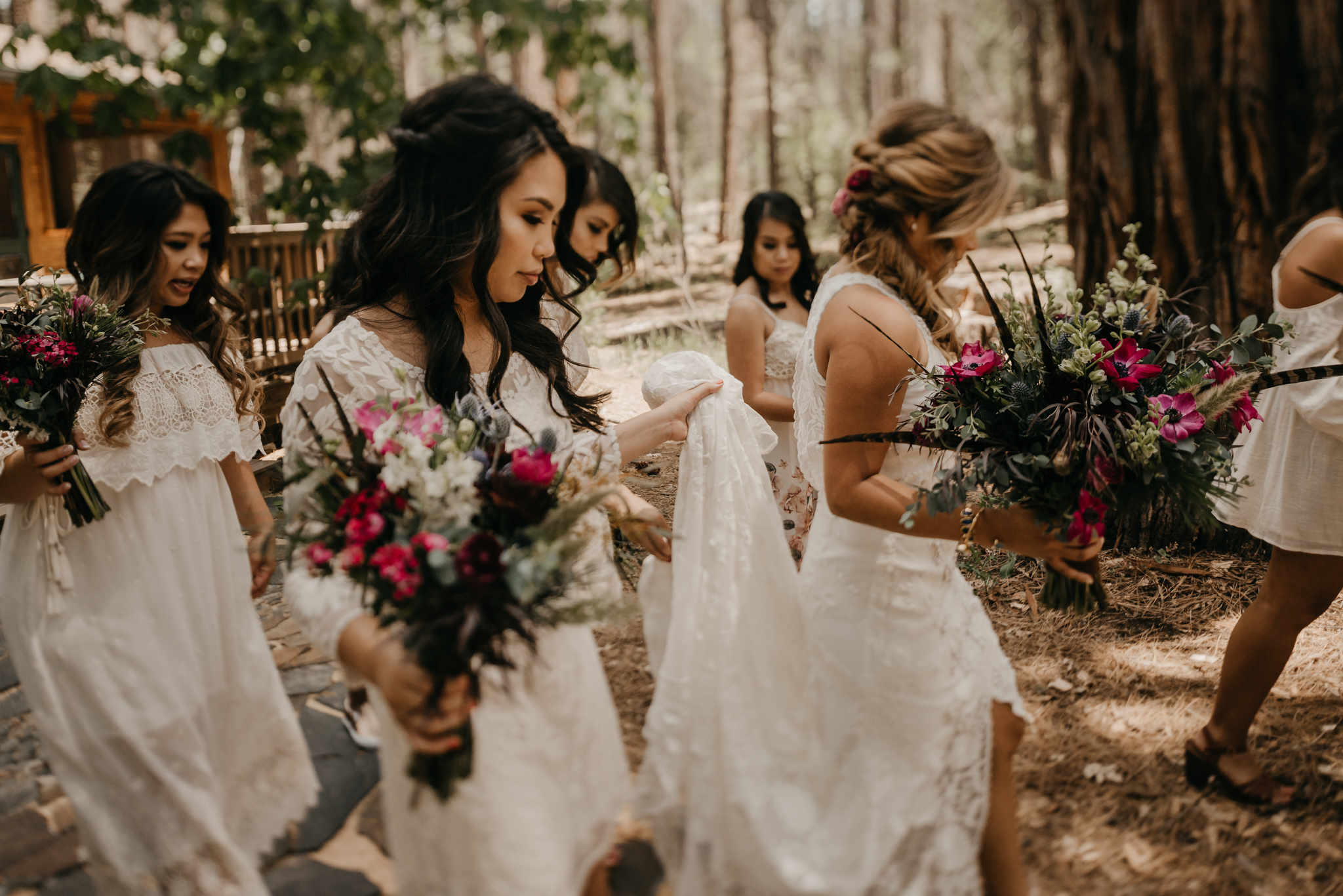 © Isaiah + Taylor Photography - Evergreen Lodge Destination Yoesmite Wedding - Los Angeles Wedding Photographer-053.jpg