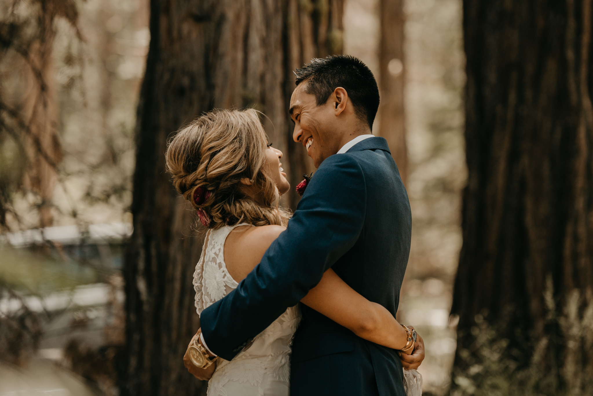 © Isaiah + Taylor Photography - Evergreen Lodge Destination Yoesmite Wedding - Los Angeles Wedding Photographer-072.jpg