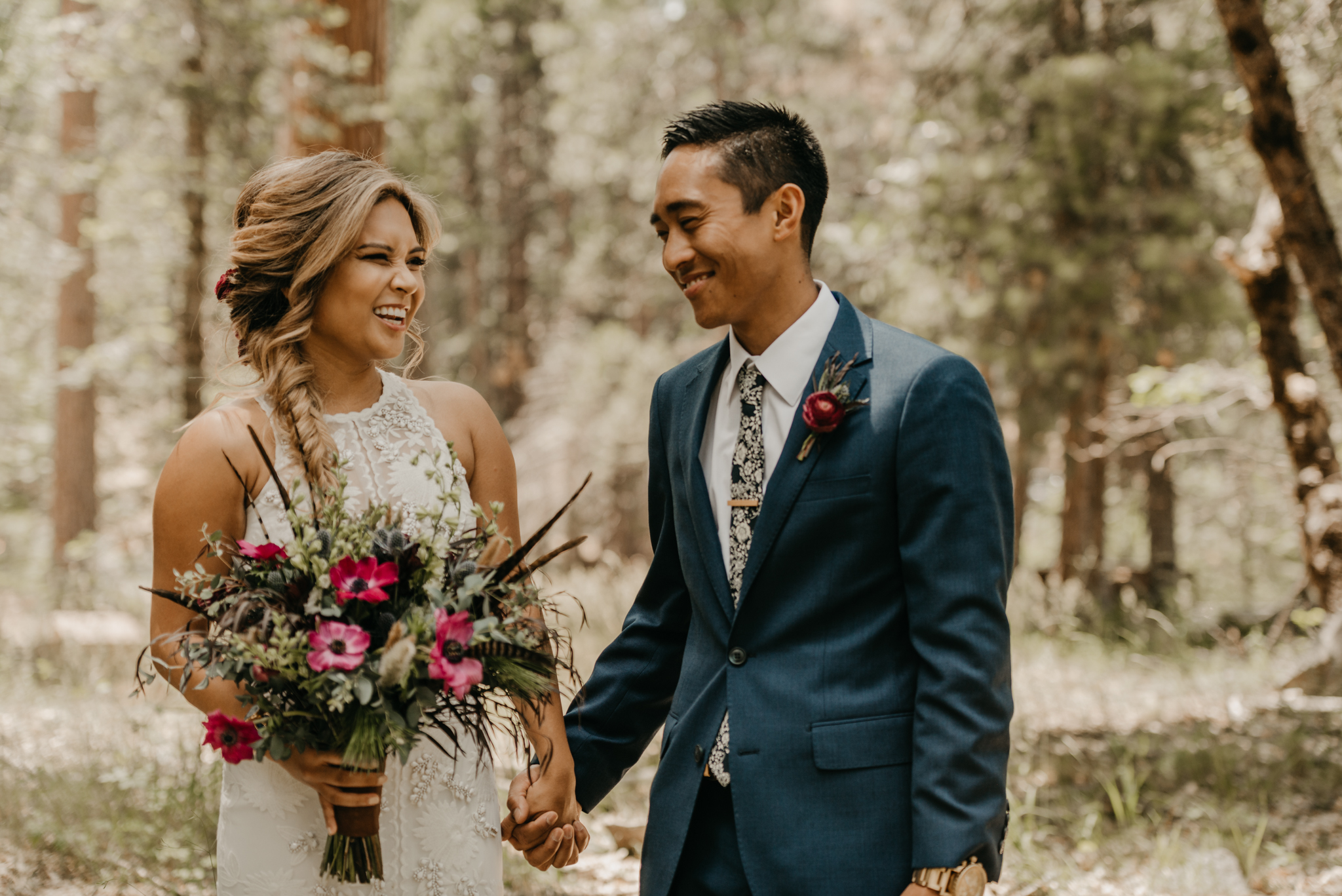 © Isaiah + Taylor Photography - Evergreen Lodge Destination Yoesmite Wedding - Los Angeles Wedding Photographer-078.jpg