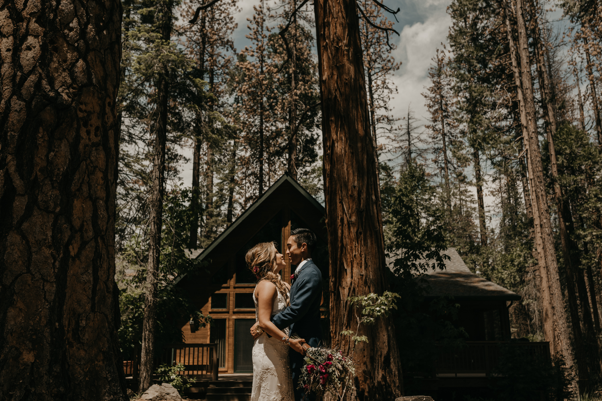 © Isaiah + Taylor Photography - Evergreen Lodge Destination Yoesmite Wedding - Los Angeles Wedding Photographer-082.jpg
