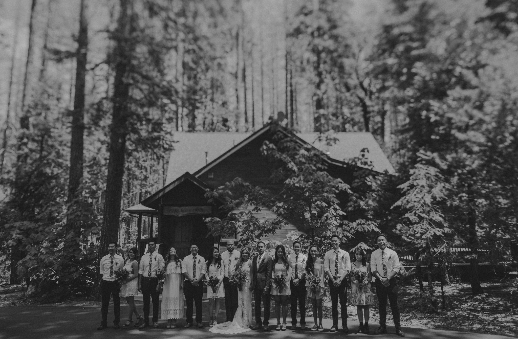 © Isaiah + Taylor Photography - Evergreen Lodge Destination Yoesmite Wedding - Los Angeles Wedding Photographer-096.jpg