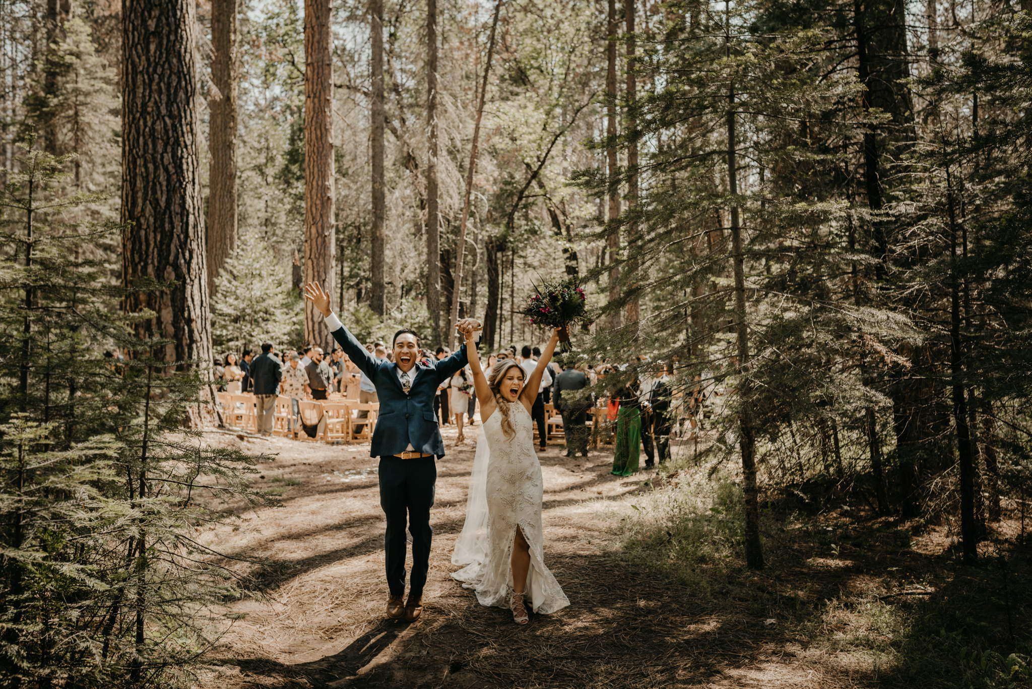 © Isaiah + Taylor Photography - Evergreen Lodge Destination Yoesmite Wedding - Los Angeles Wedding Photographer-124.jpg