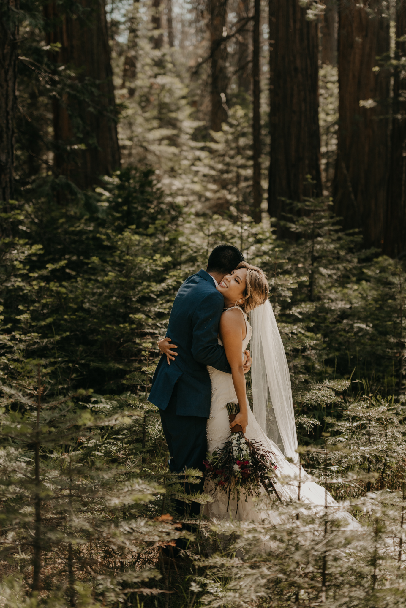 © Isaiah + Taylor Photography - Evergreen Lodge Destination Yoesmite Wedding - Los Angeles Wedding Photographer-130.jpg