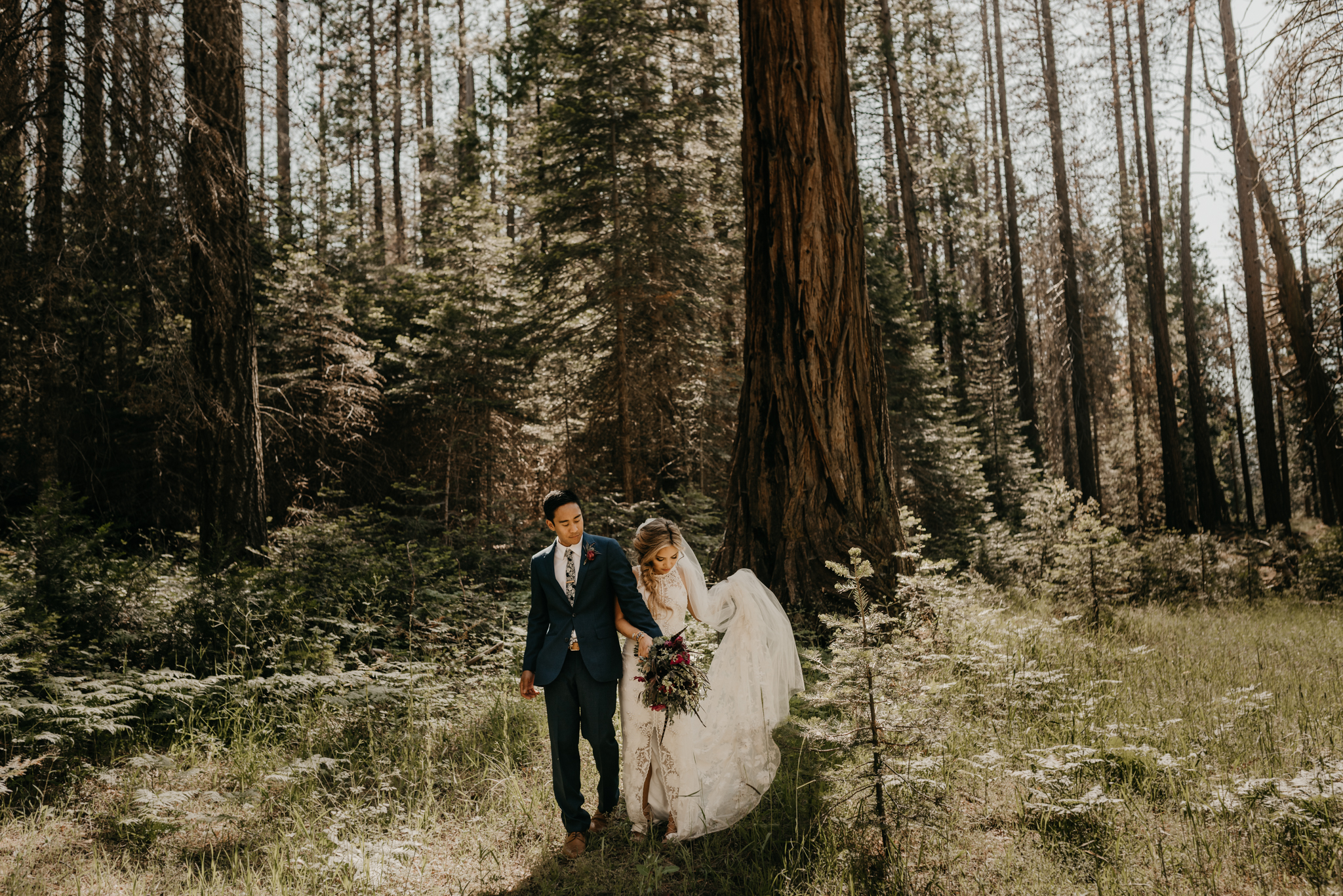 © Isaiah + Taylor Photography - Evergreen Lodge Destination Yoesmite Wedding - Los Angeles Wedding Photographer-147.jpg