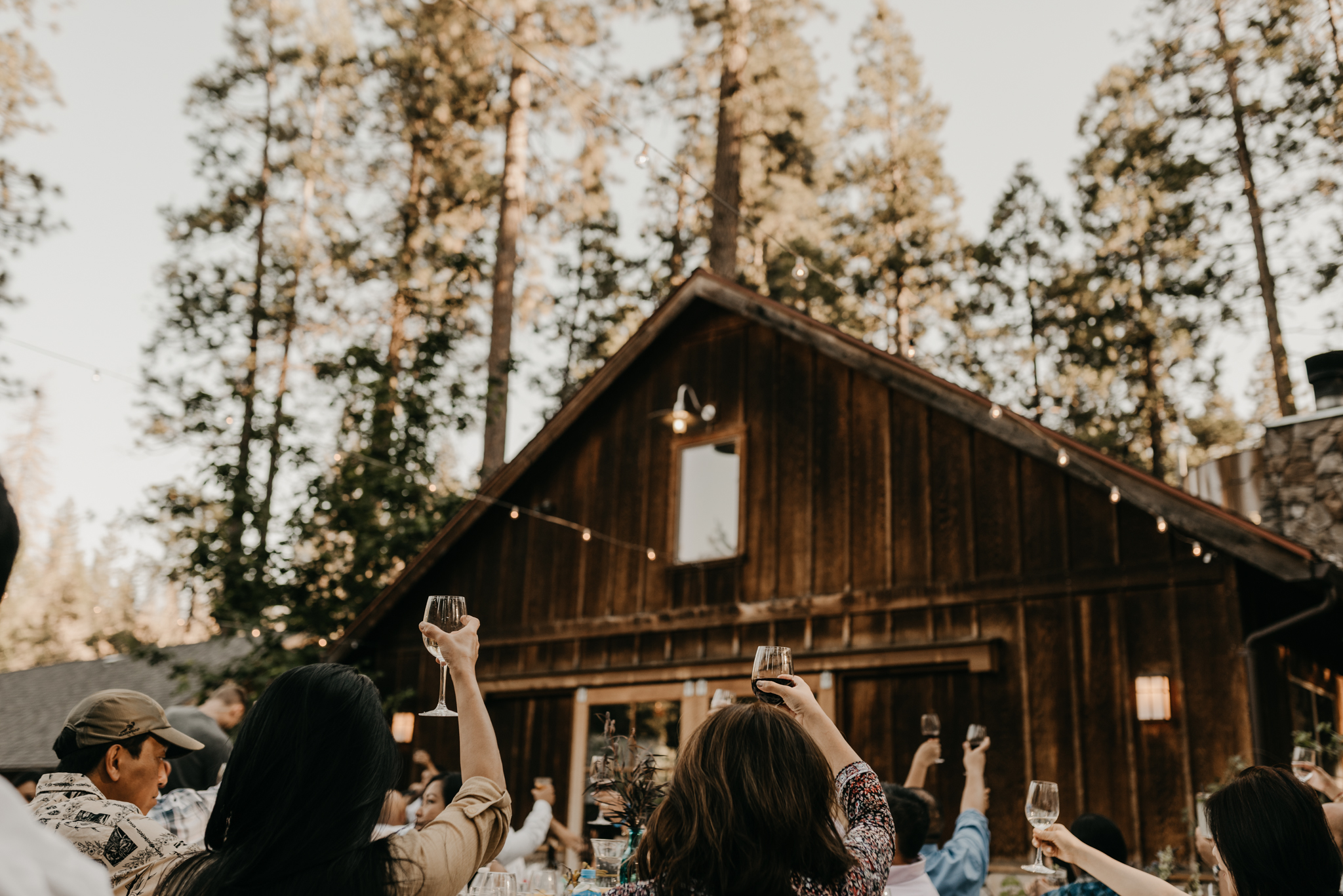© Isaiah + Taylor Photography - Evergreen Lodge Destination Yoesmite Wedding - Los Angeles Wedding Photographer-176.jpg