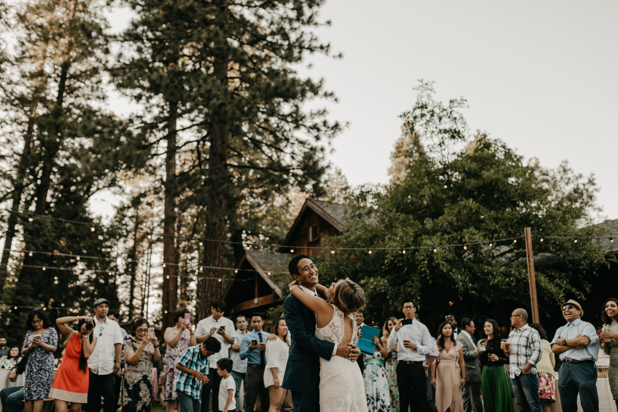 © Isaiah + Taylor Photography - Evergreen Lodge Destination Yoesmite Wedding - Los Angeles Wedding Photographer-189.jpg