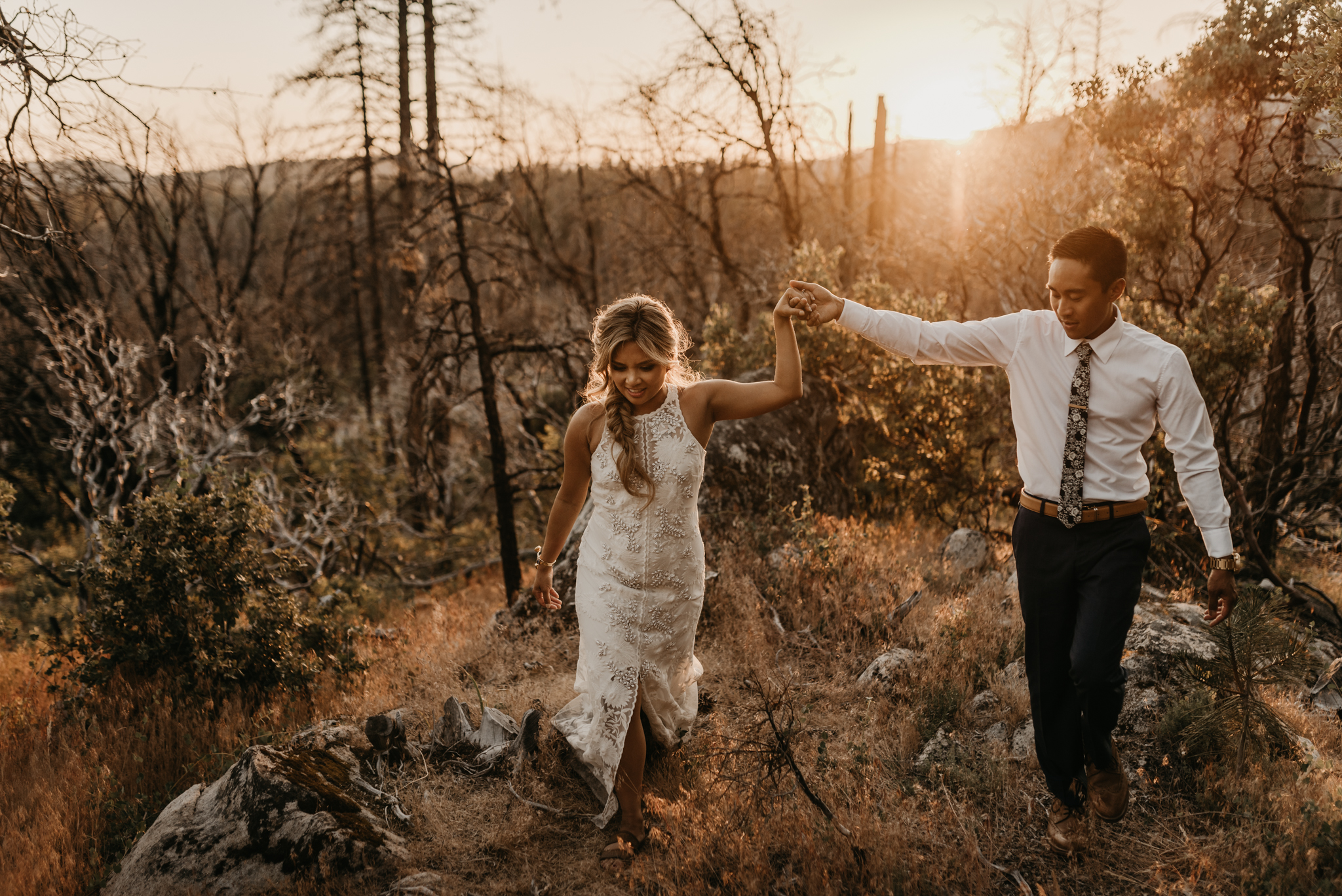© Isaiah + Taylor Photography - Evergreen Lodge Destination Yoesmite Wedding - Los Angeles Wedding Photographer-226.jpg
