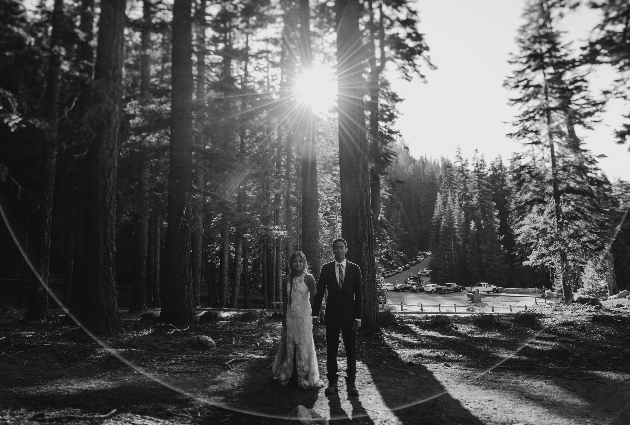 © Isaiah + Taylor Photography - Yosemite Nationanl Park Elopement Photographer - Evergreen Lodge Wedding-004.jpg