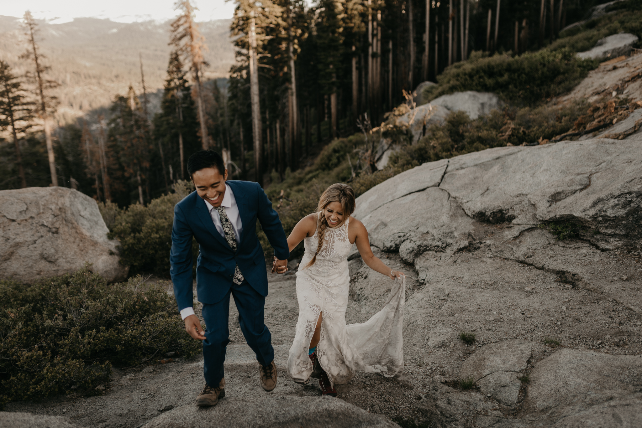 © Isaiah + Taylor Photography - Yosemite Nationanl Park Elopement Photographer - Evergreen Lodge Wedding-026.jpg