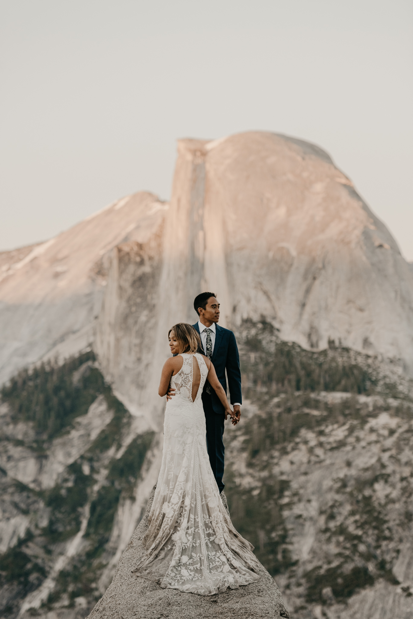 © Isaiah + Taylor Photography - Yosemite Nationanl Park Elopement Photographer - Evergreen Lodge Wedding-058.jpg