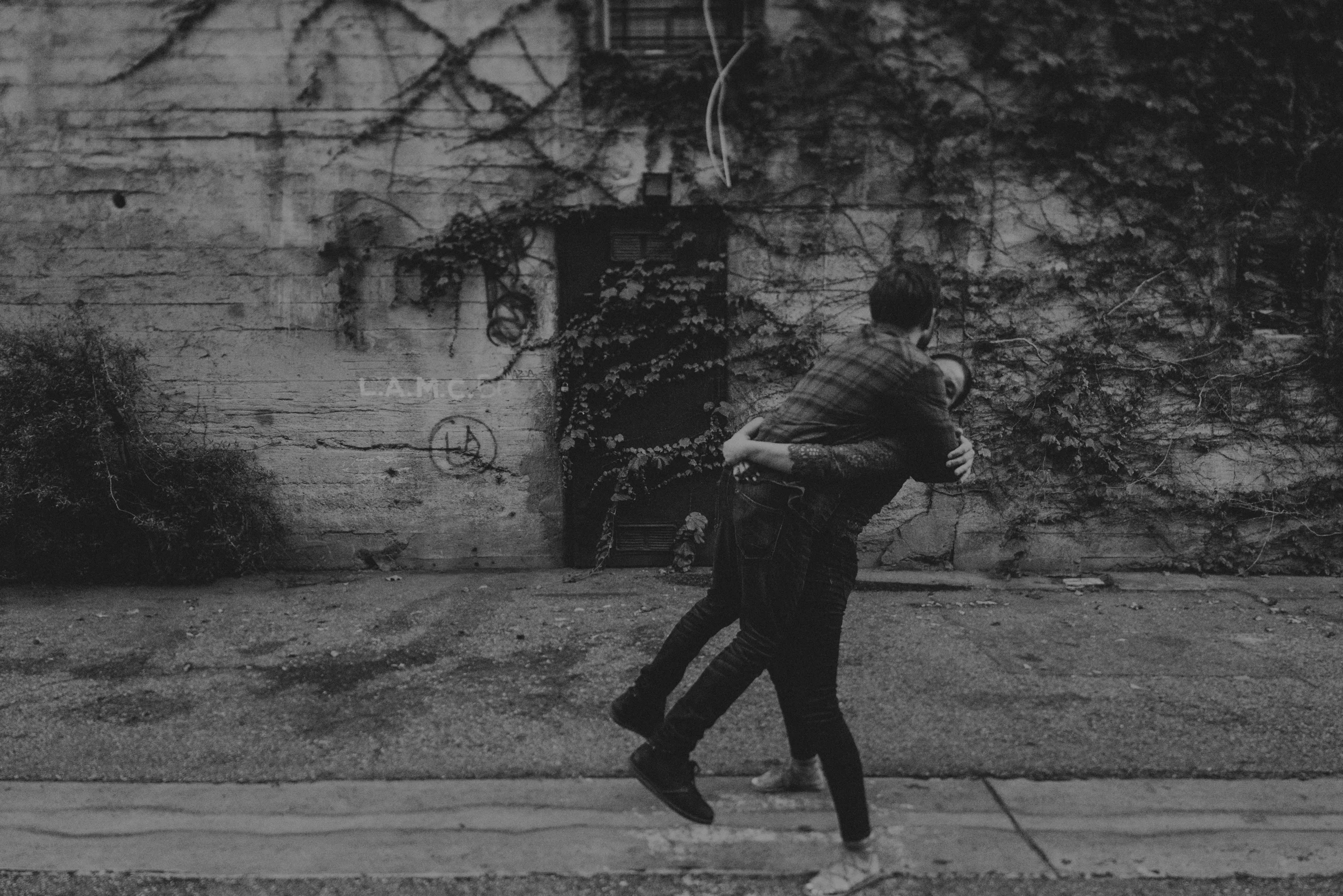 © Isaiah + Taylor Photography - Alex + Gus Engagement-034.jpg