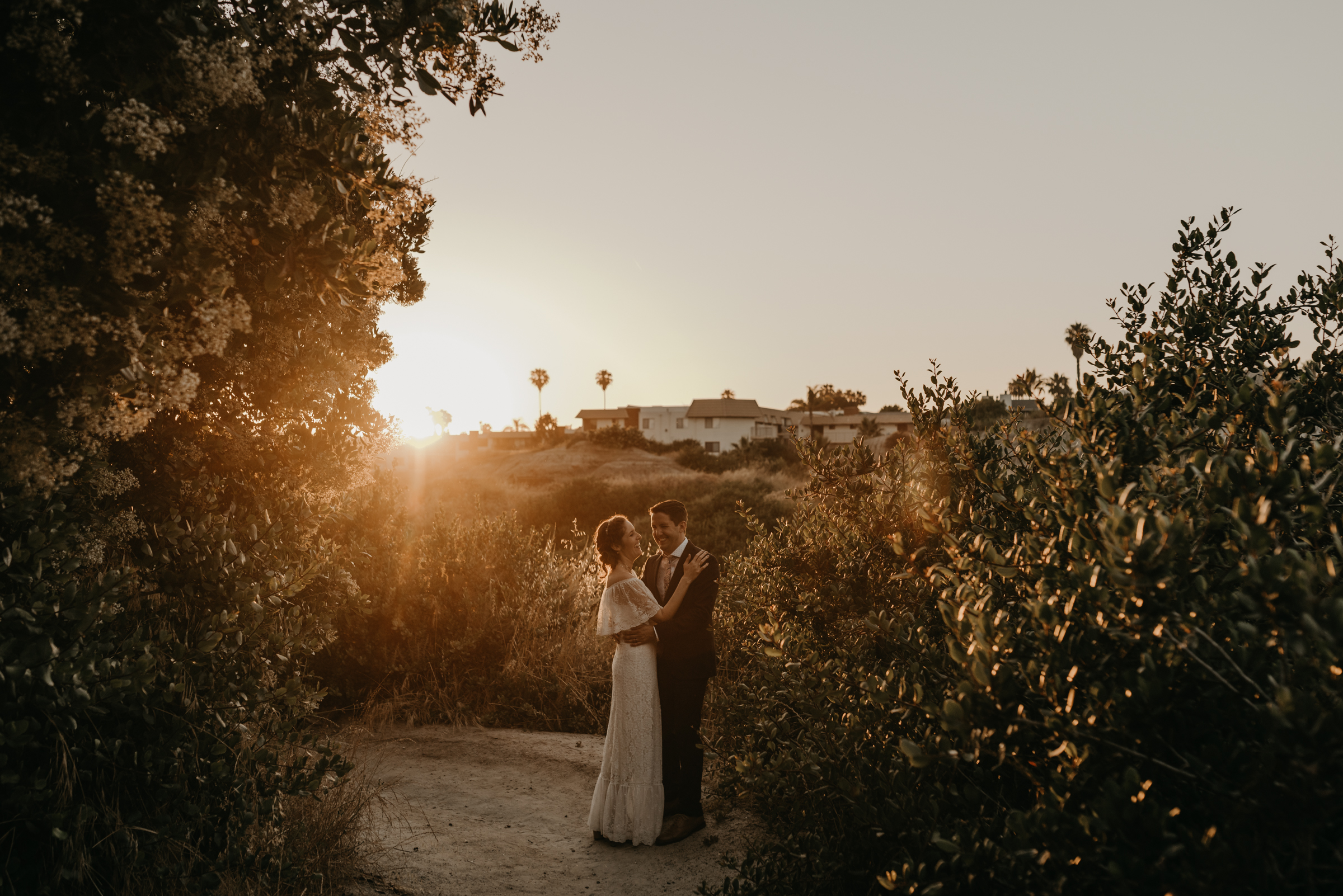 © Isaiah + Taylor Photography - San Clemente Historic Cottage Laid-Back Wedding-169.jpg