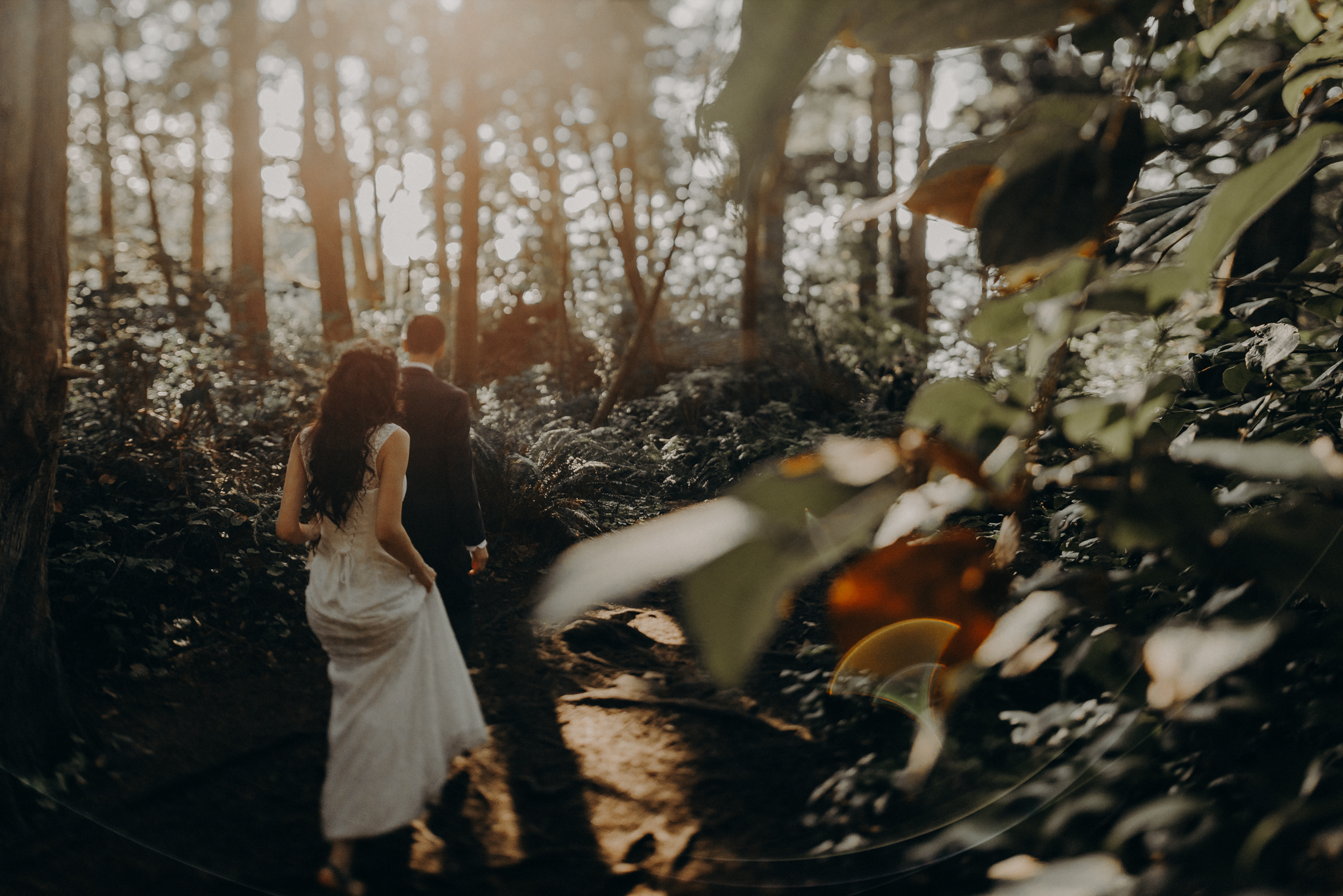 Isaiah + Taylor Photography - Cape Flattery Elopement, Olympia National Forest Wedding Photographer-027.jpg