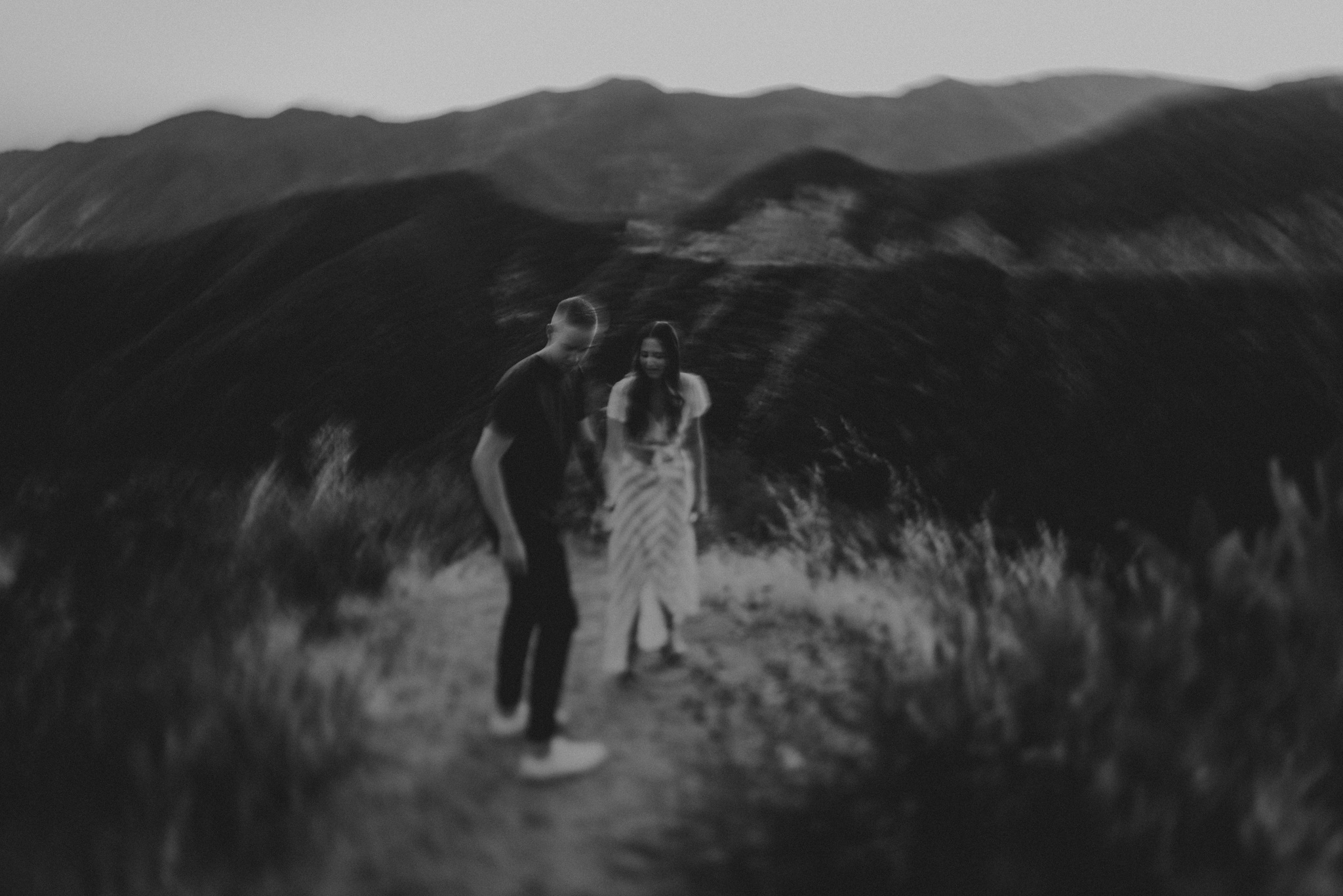 Isaiah + Taylor Photography - Los Angeles Forest Engagement Session - Laid back wedding photographer-048.jpg