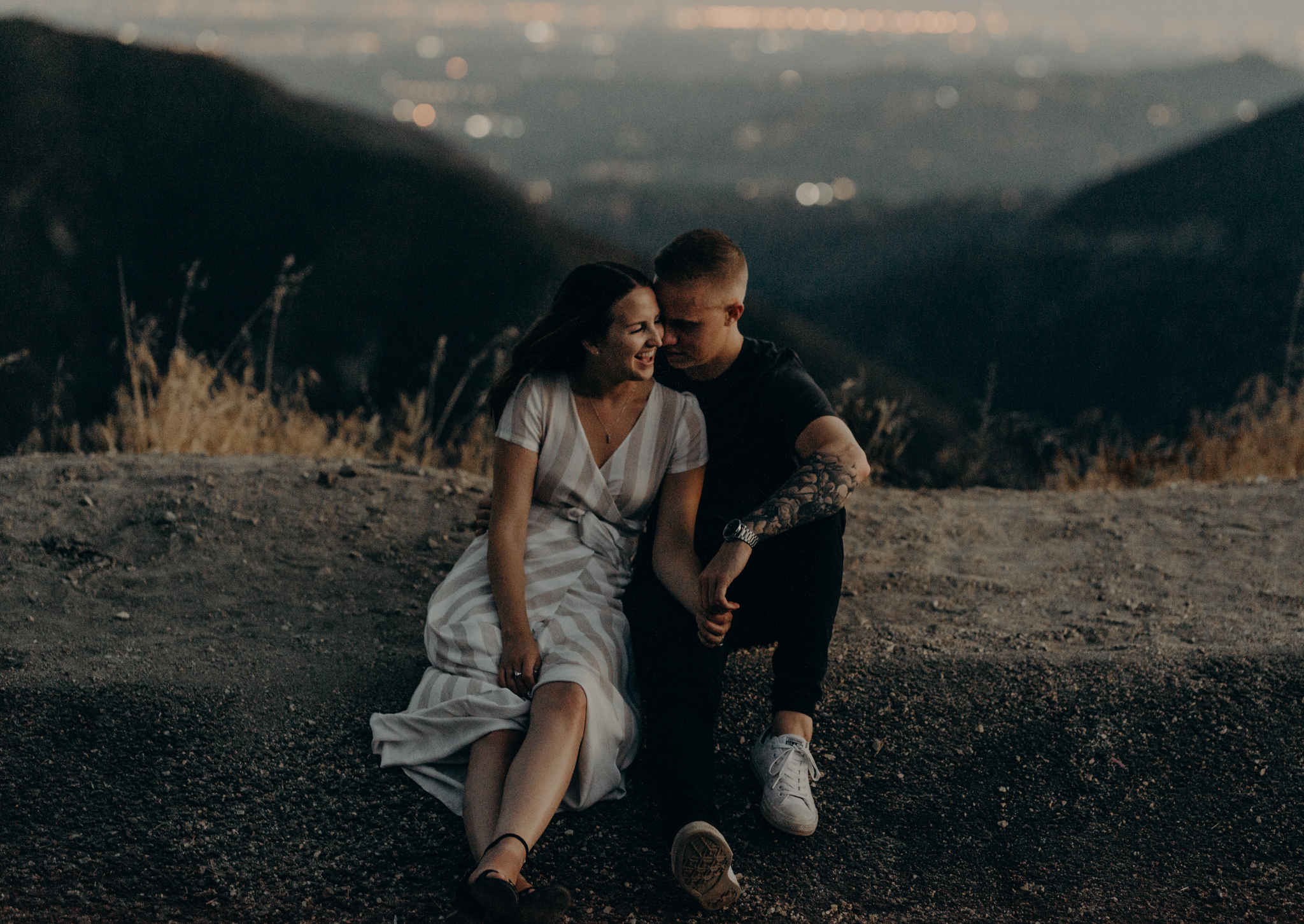 Isaiah + Taylor Photography - Los Angeles Forest Engagement Session - Laid back wedding photographer-050.jpg