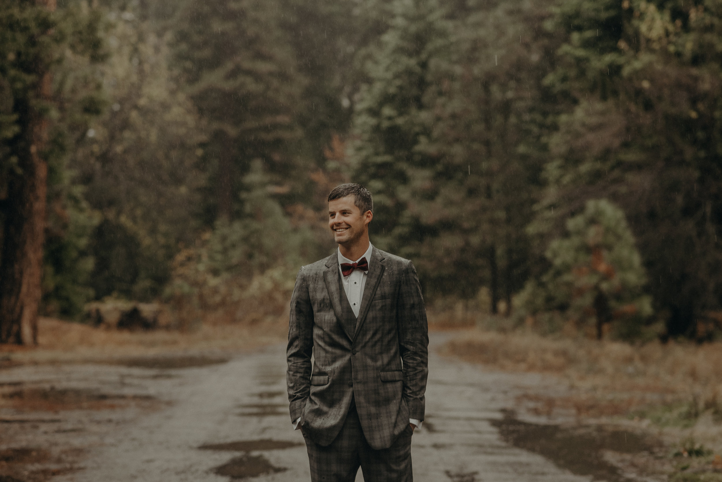 Isaiah + Taylor Photography - Yosemite Elopement - Los Angeles Wedding Photographer-5.jpg
